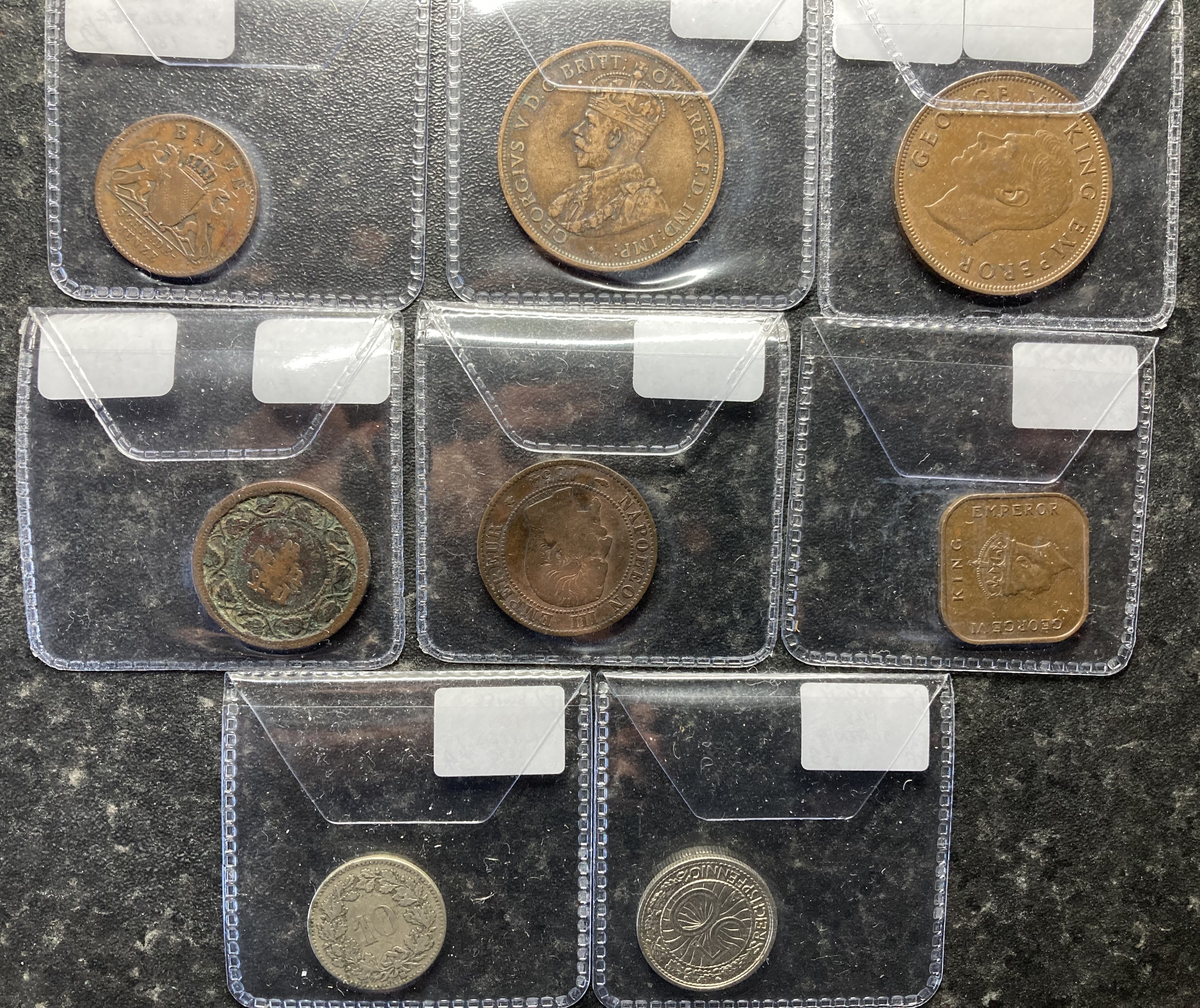 Box of 40 silver and other GB and World coins from 1800s on in variable condition. - Image 7 of 7