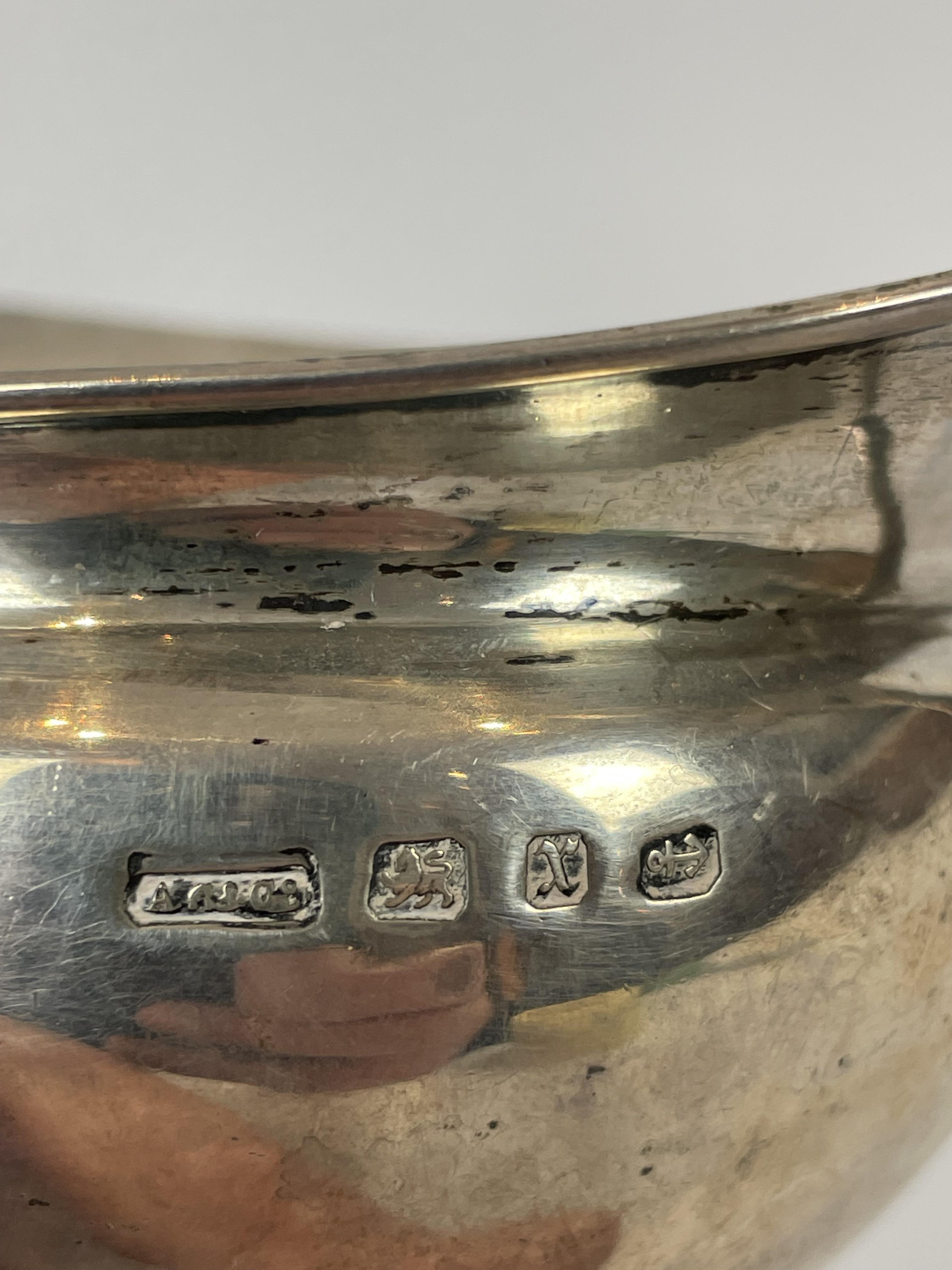 Twin handled solid silver trophy cup dated Birmingham 1897 - Bild 2 aus 2