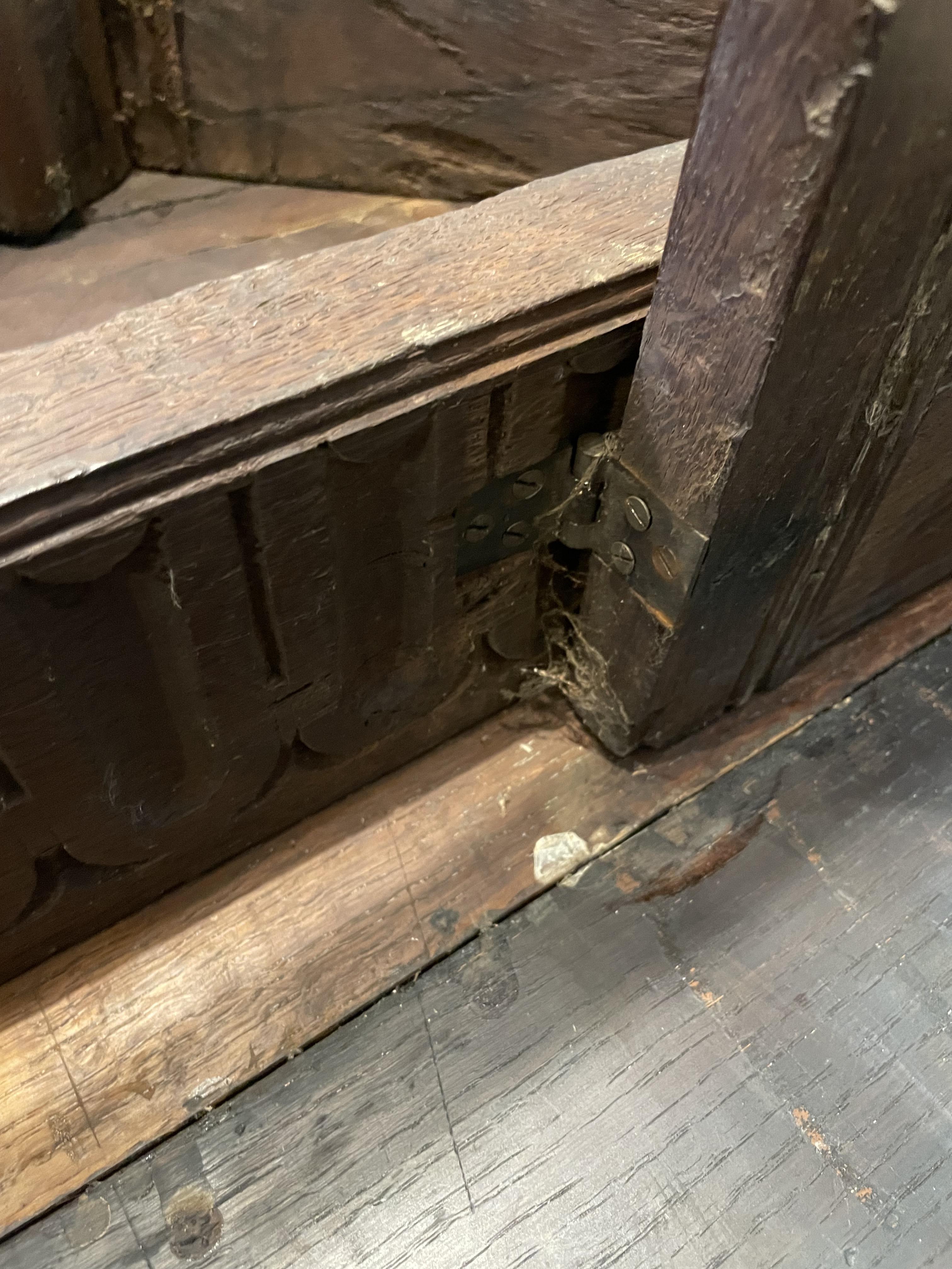 A 17th century oak credence table with a drop leaf side. - Image 8 of 8