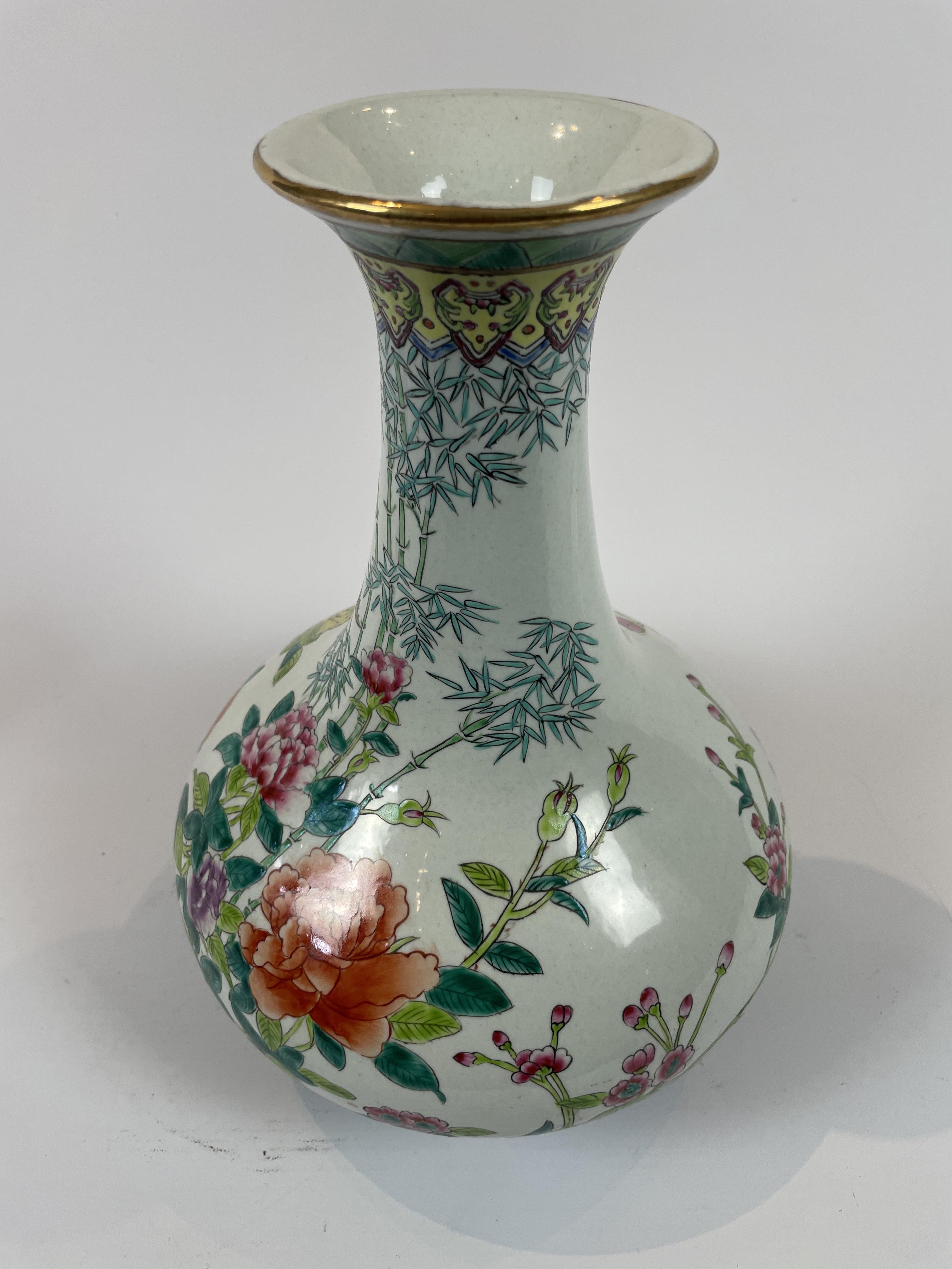 Decorative Oriental jar shaped vase with roses, bamboo and birds  - Image 3 of 3