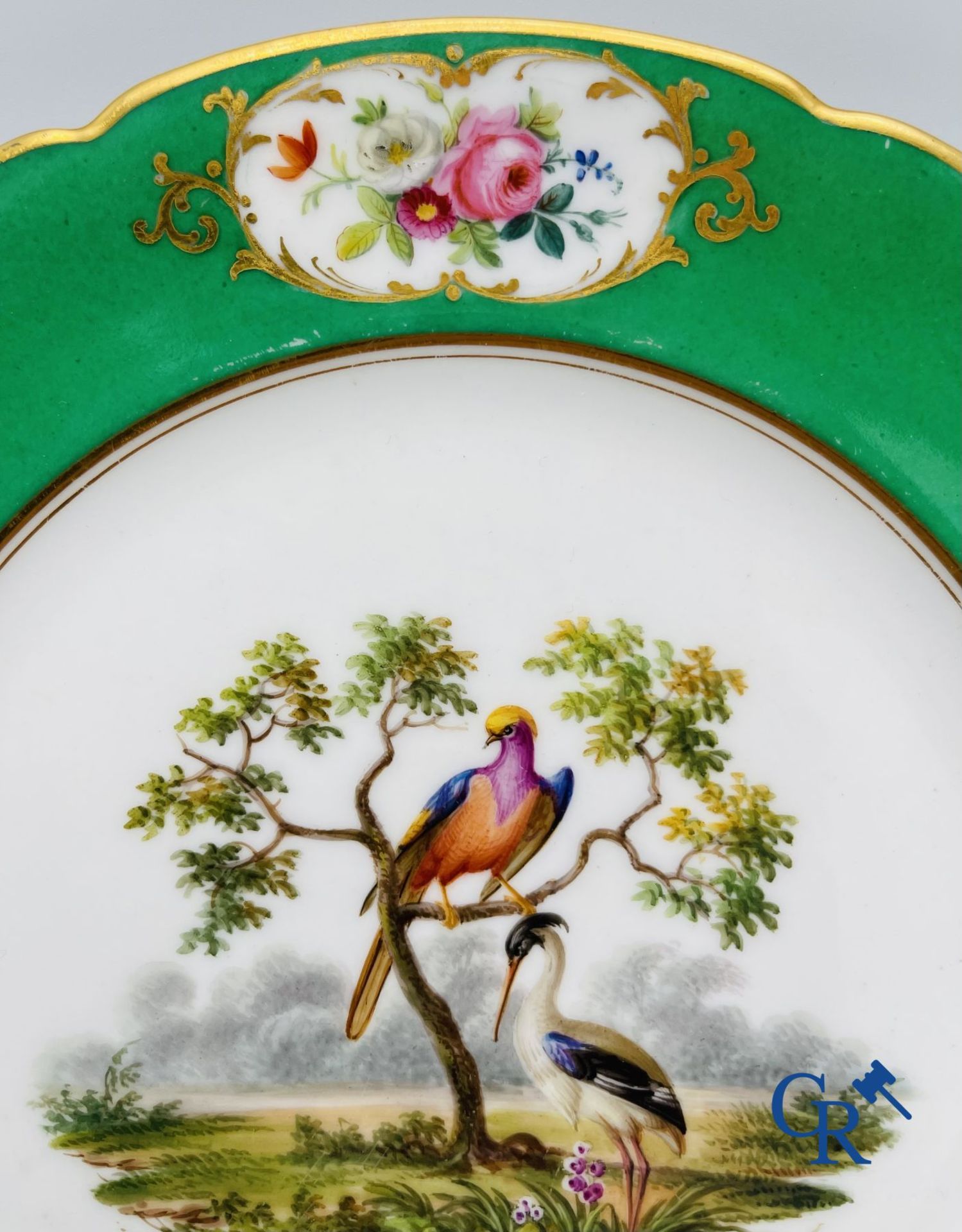 3 plates in Paris porcelain in the manner of Sevres. 19th century. - Bild 10 aus 12