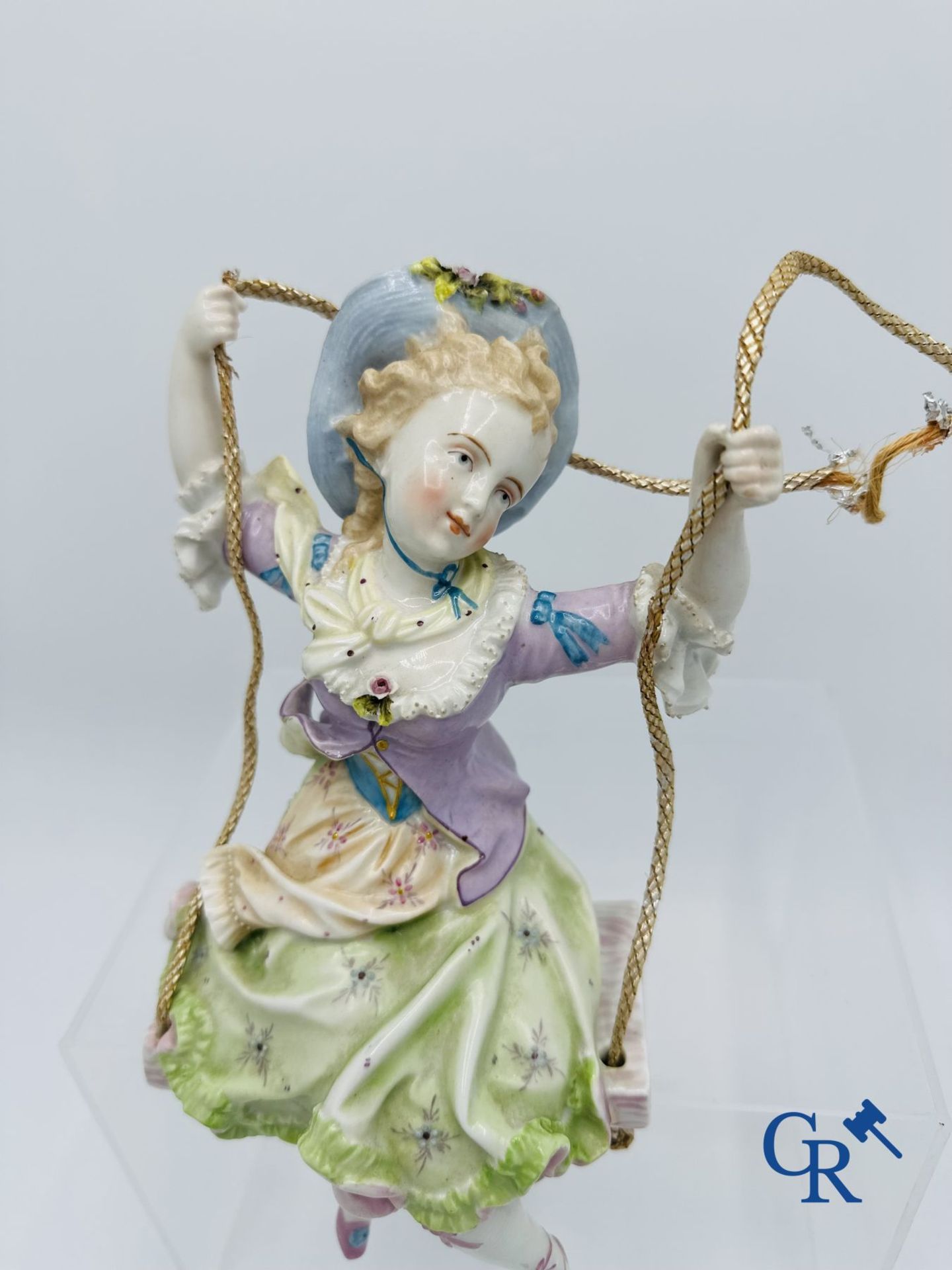 German Porcelain: Large figurine. 19th century. In the manner of Volkstedt Rudolstadt - Image 2 of 6