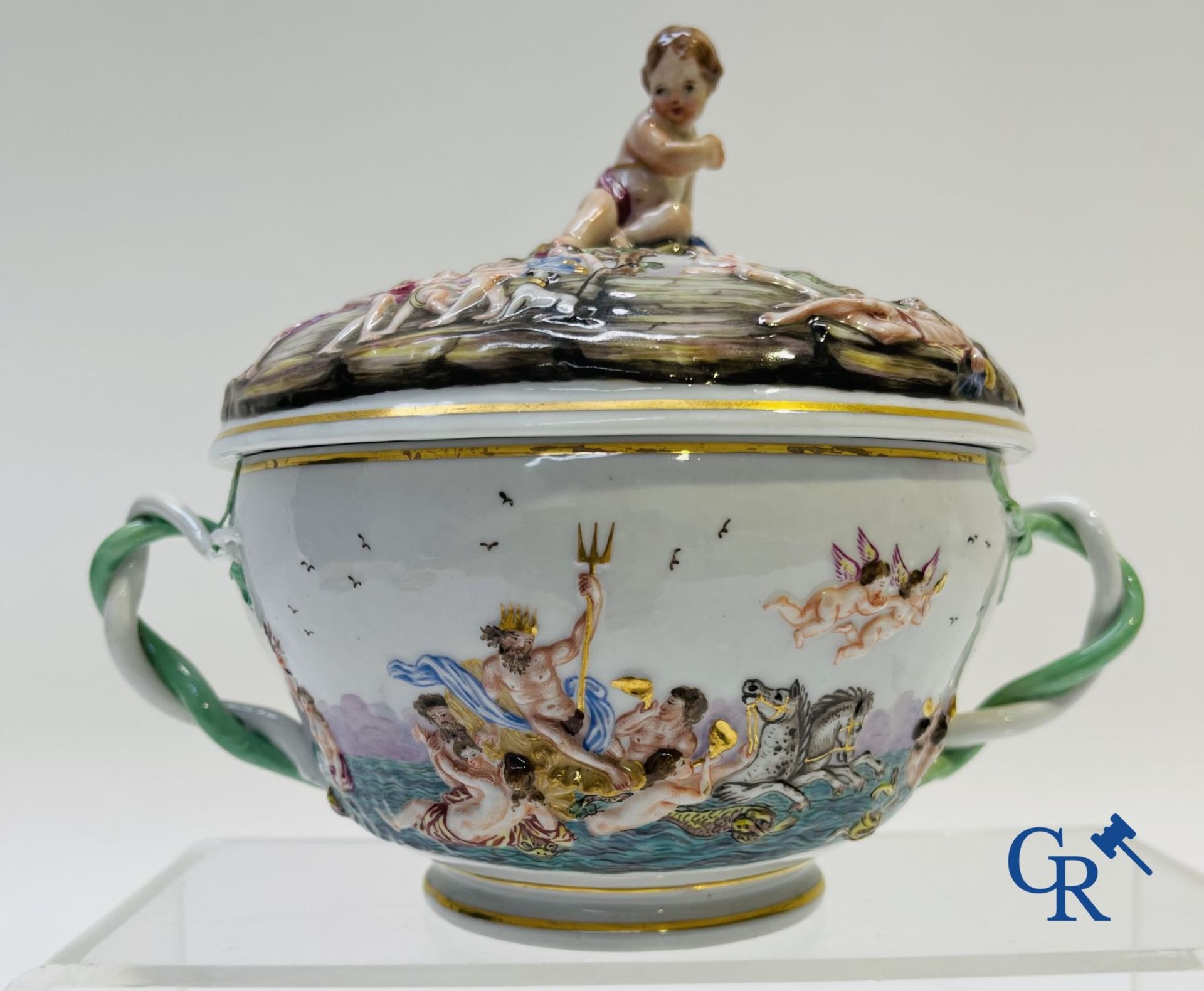 Porcelain: 2 pieces of fine porcelain with mythological scenes. 19th century. - Image 7 of 12