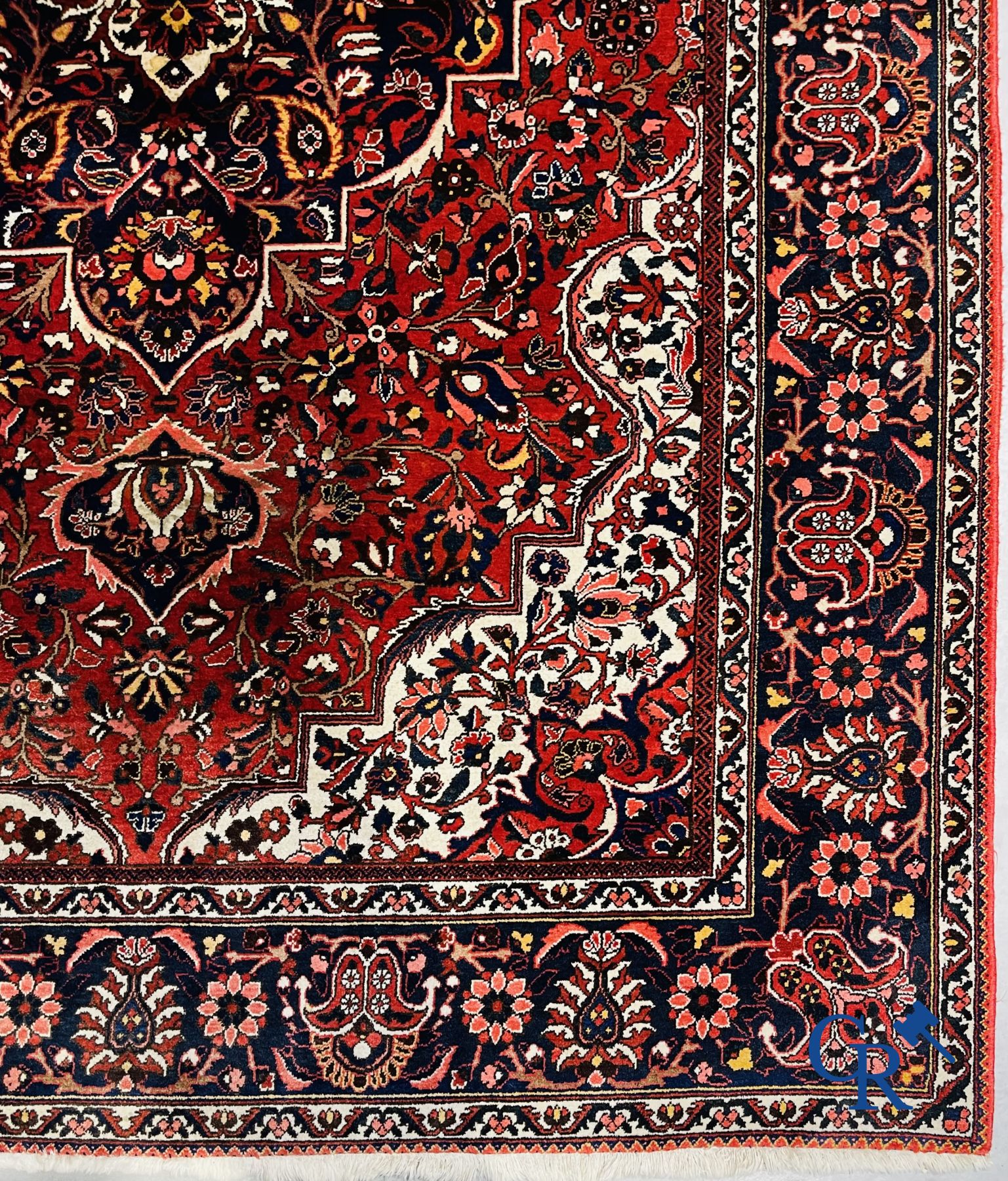 Oriental carpets: Iran. Large Persian hand-knotted carpet with floral decor. - Image 8 of 11