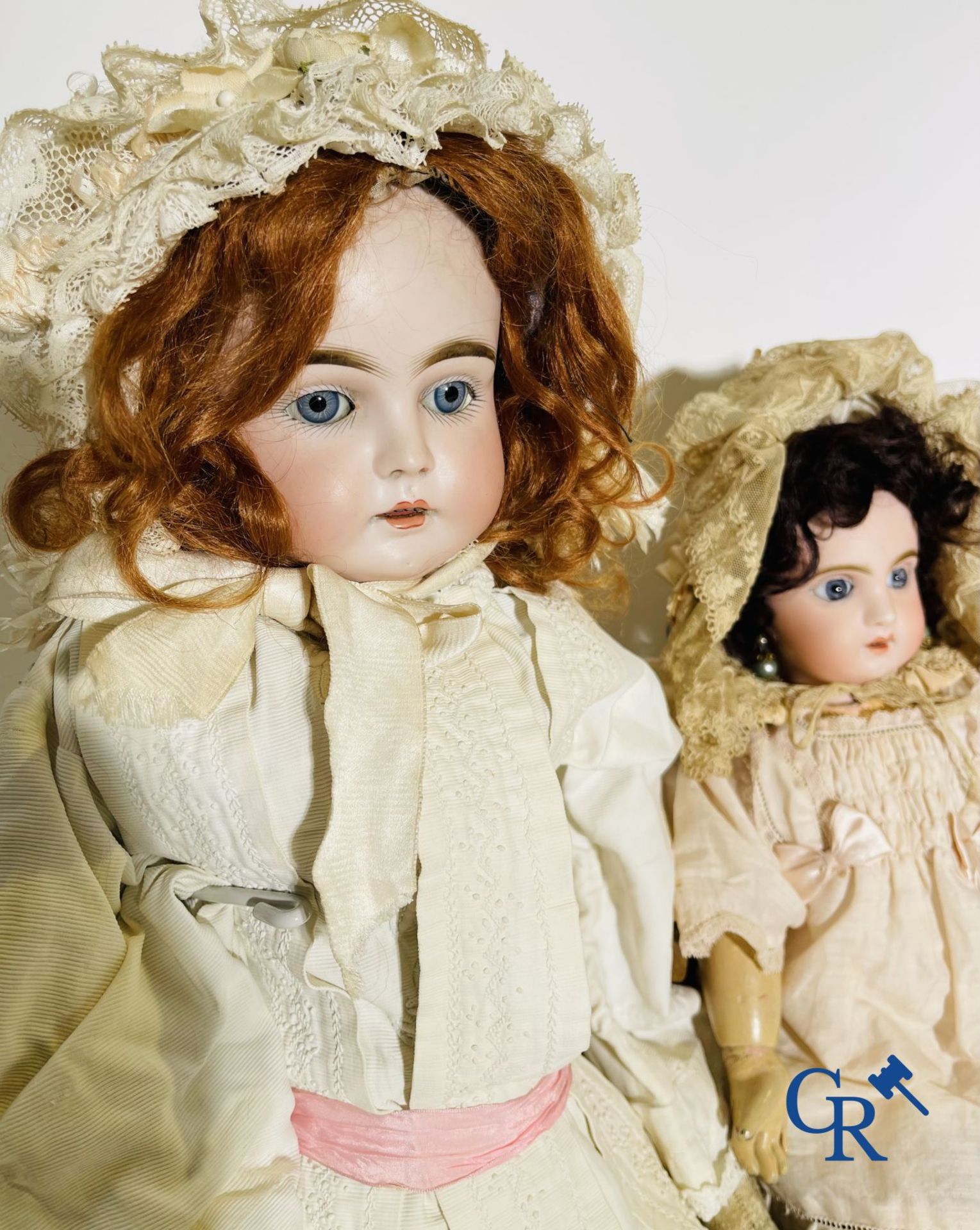 Toys: antique dolls. 3 dolls with porcelain head and a dog in fur. - Image 6 of 20