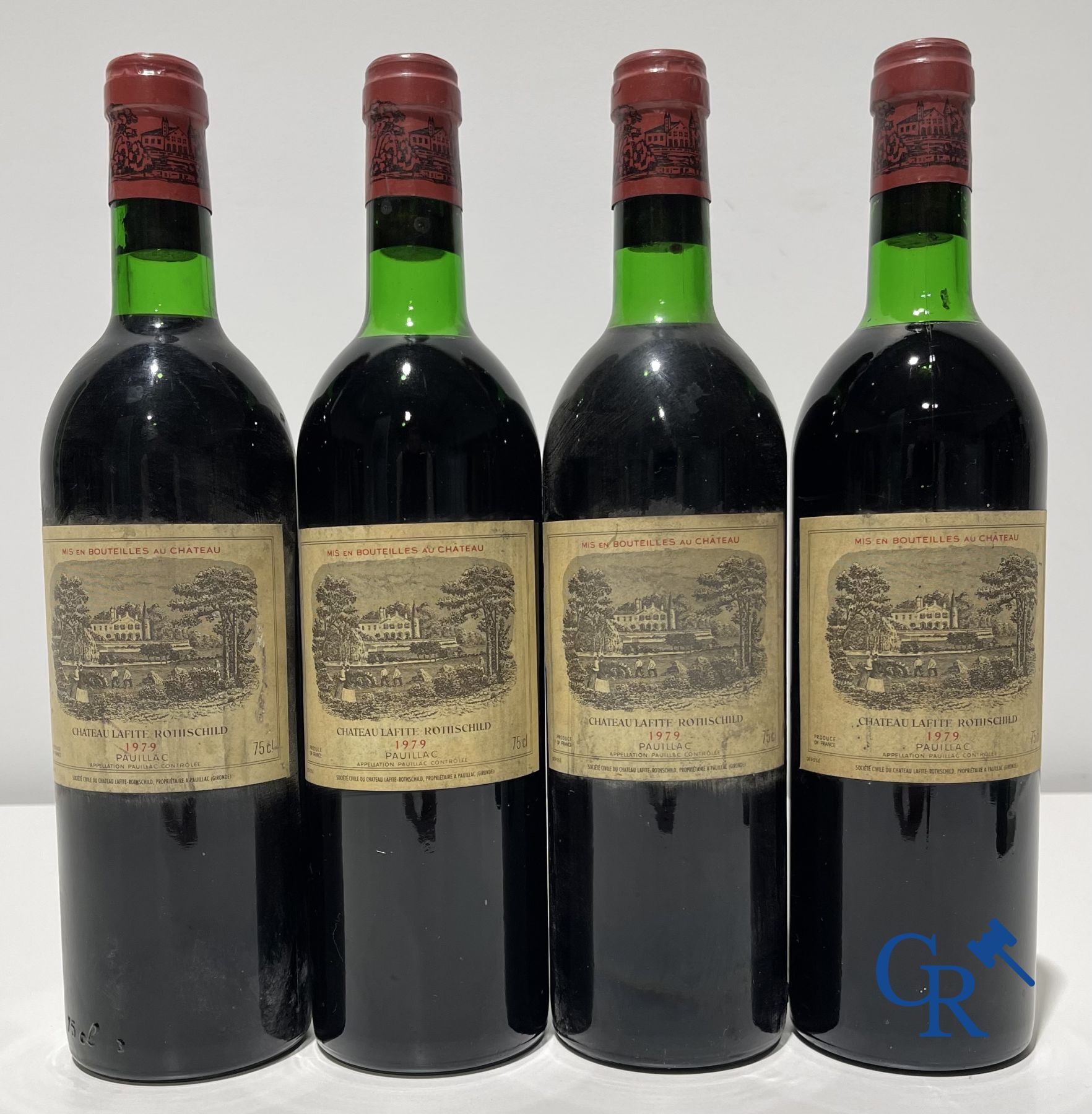 Wines: Bordeaux. Château Lafite-Rothschild. 1979. Pauillac. 1er Grand Cru Classé. - Image 7 of 10