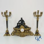 Important 3-piece fireplace set in bronze and spelter.
