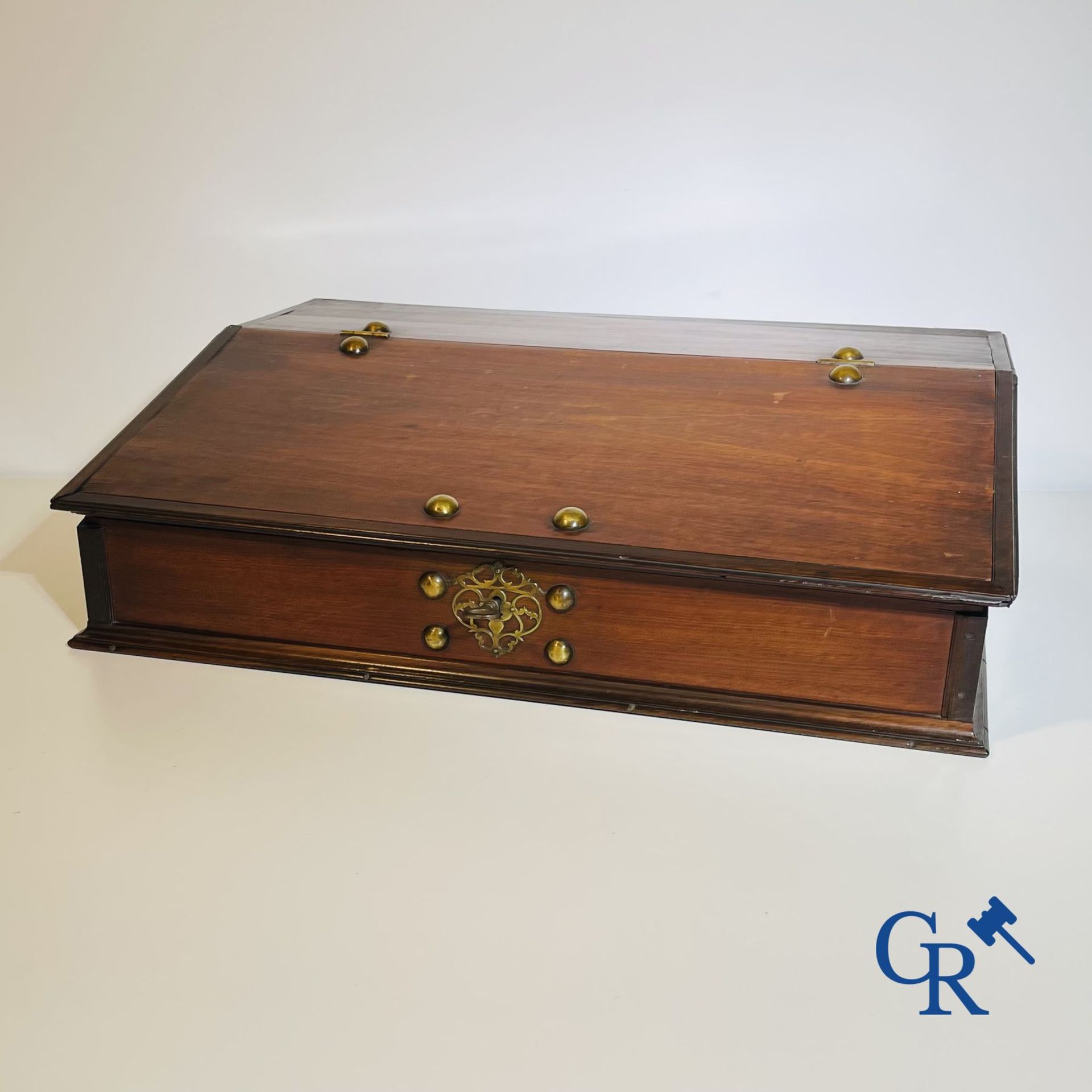 A large mahogany writing case with bronze fittings. Early 19th century. - Image 3 of 6