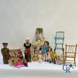 Toys: antique dolls: A lot of diverse toys.