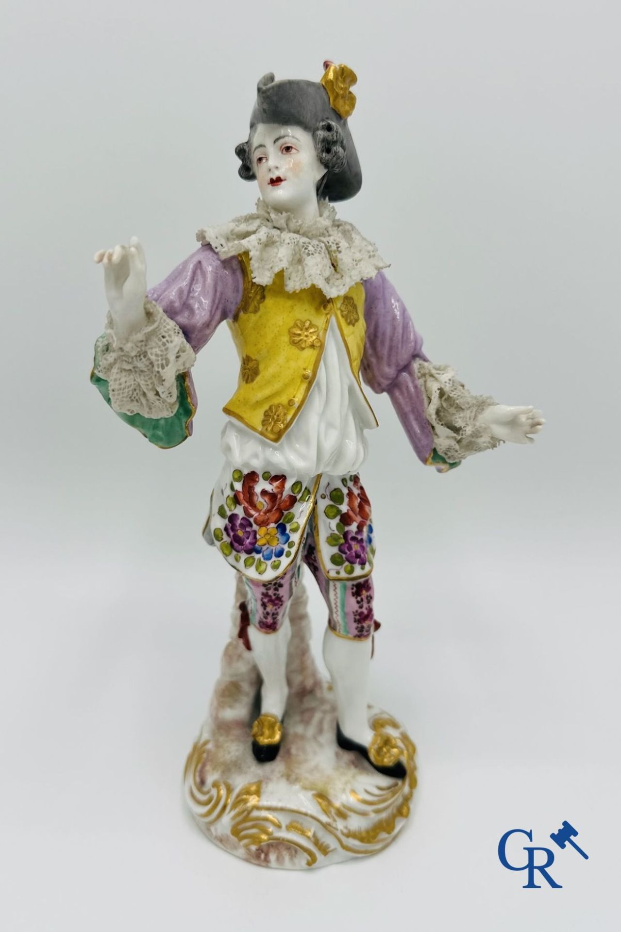 Porcelain: 3 groups of multicoloured decorated porcelain in the style of Meissen. 19th century. - Image 4 of 12