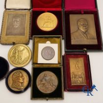 Commemorative Medals: Large lot of various French medals.