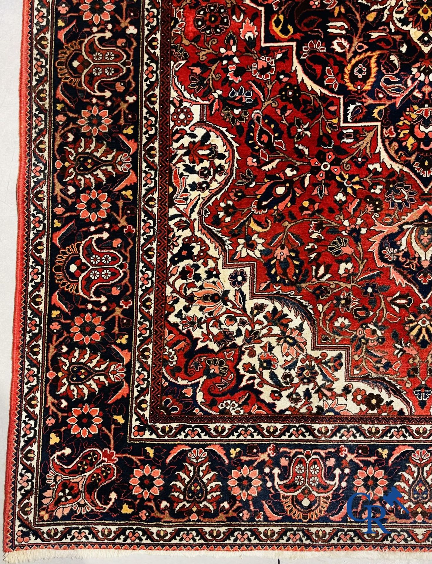 Oriental carpets: Iran. Large Persian hand-knotted carpet with floral decor. - Image 7 of 11