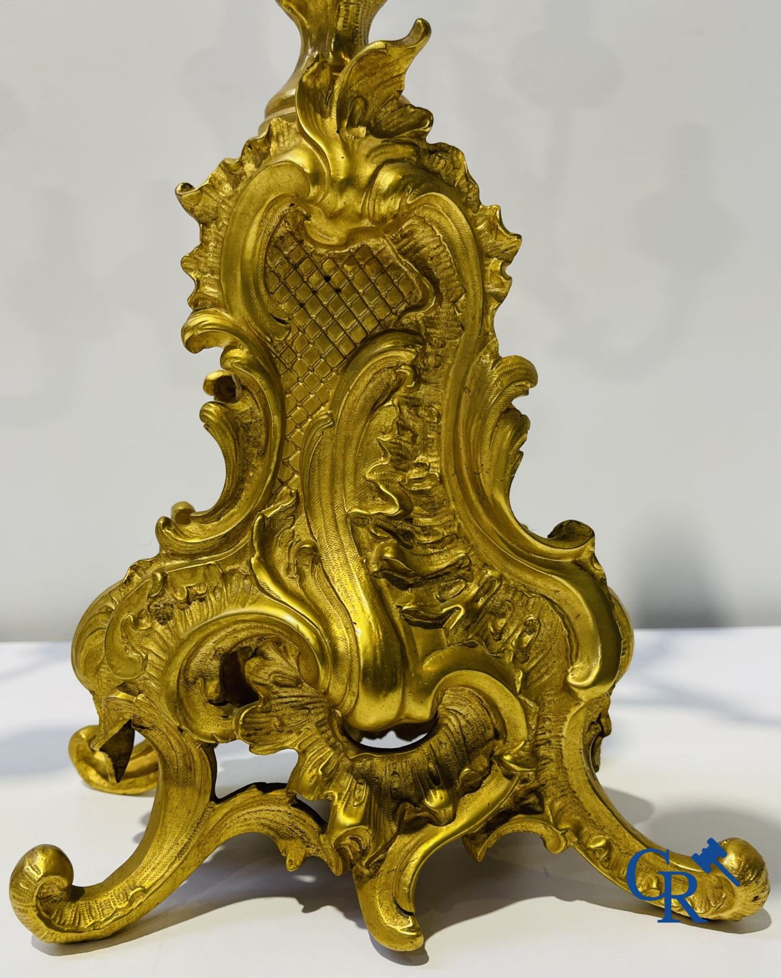 A large 3-piece fire-gilded bronze chimney set in LV style. 19th century. - Image 12 of 14