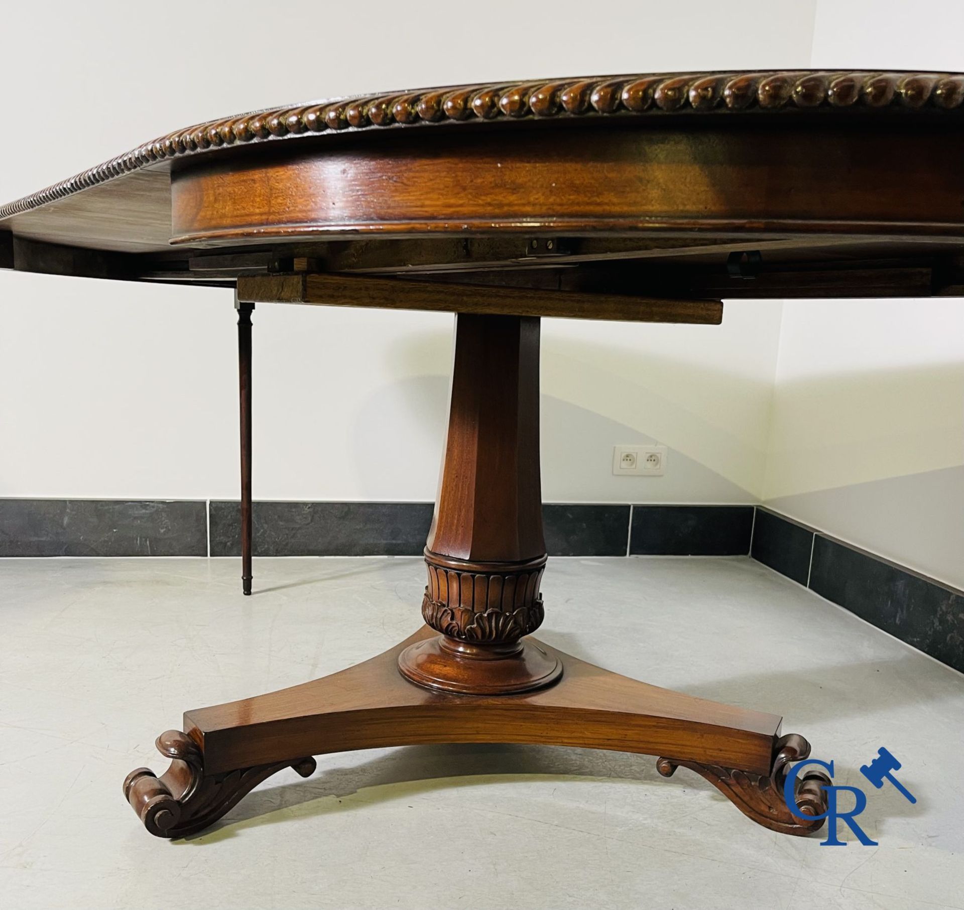 Furniture: English extendable table in mahogany. - Bild 6 aus 10