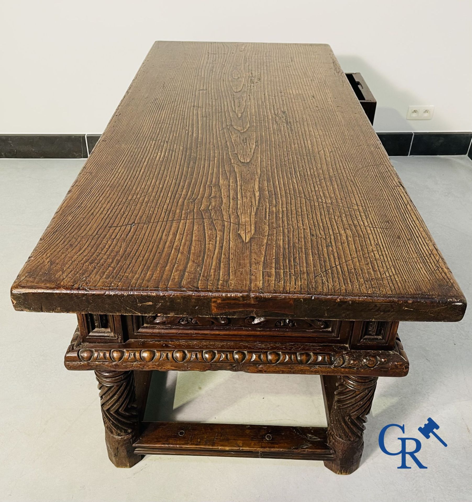Furniture: 17th century carved walnut table with 3 drawers. - Image 21 of 22