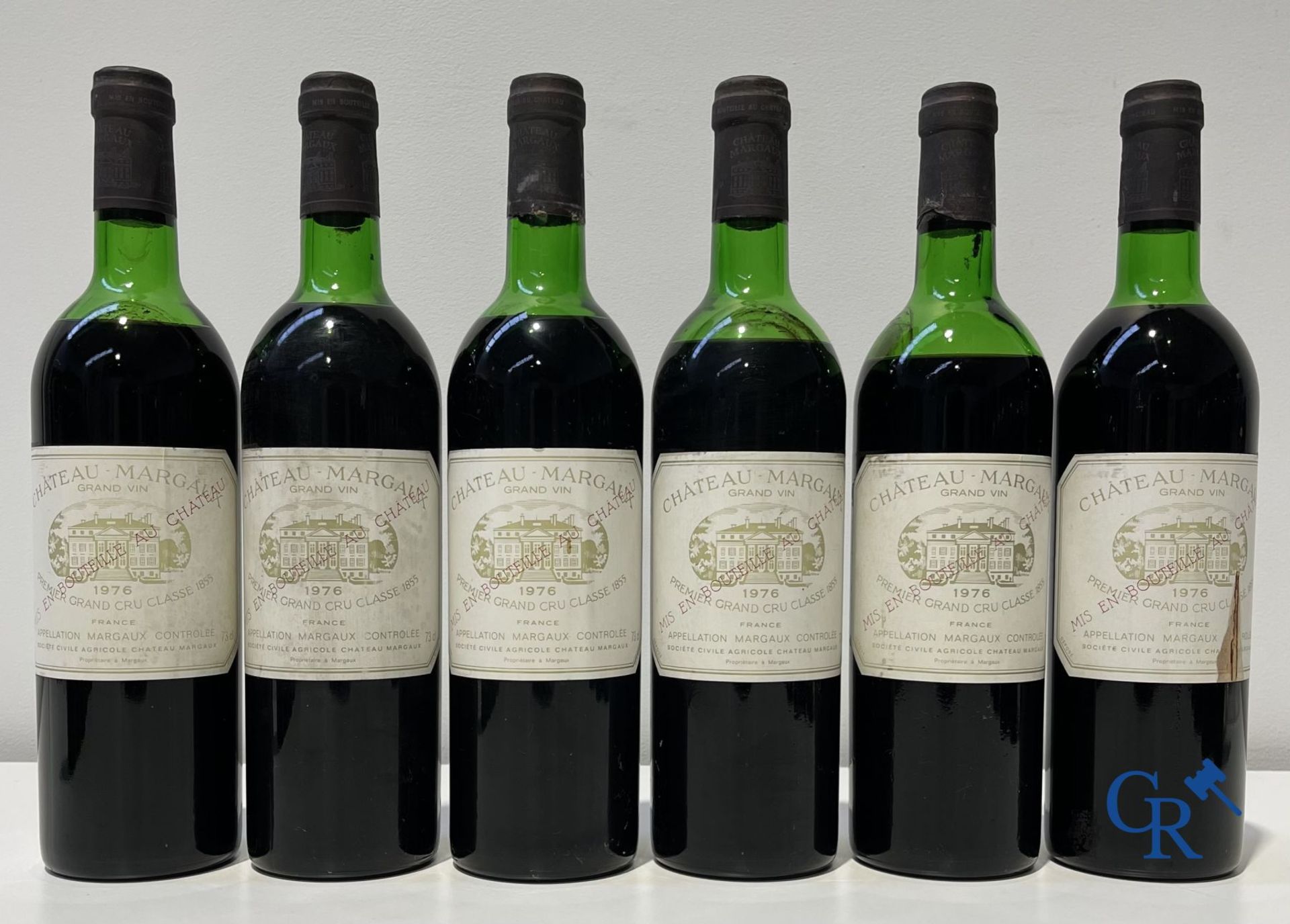 Wines: Bordeaux. Château Margaux, 1976. 1er Grand Cru Classé. - Bild 5 aus 12