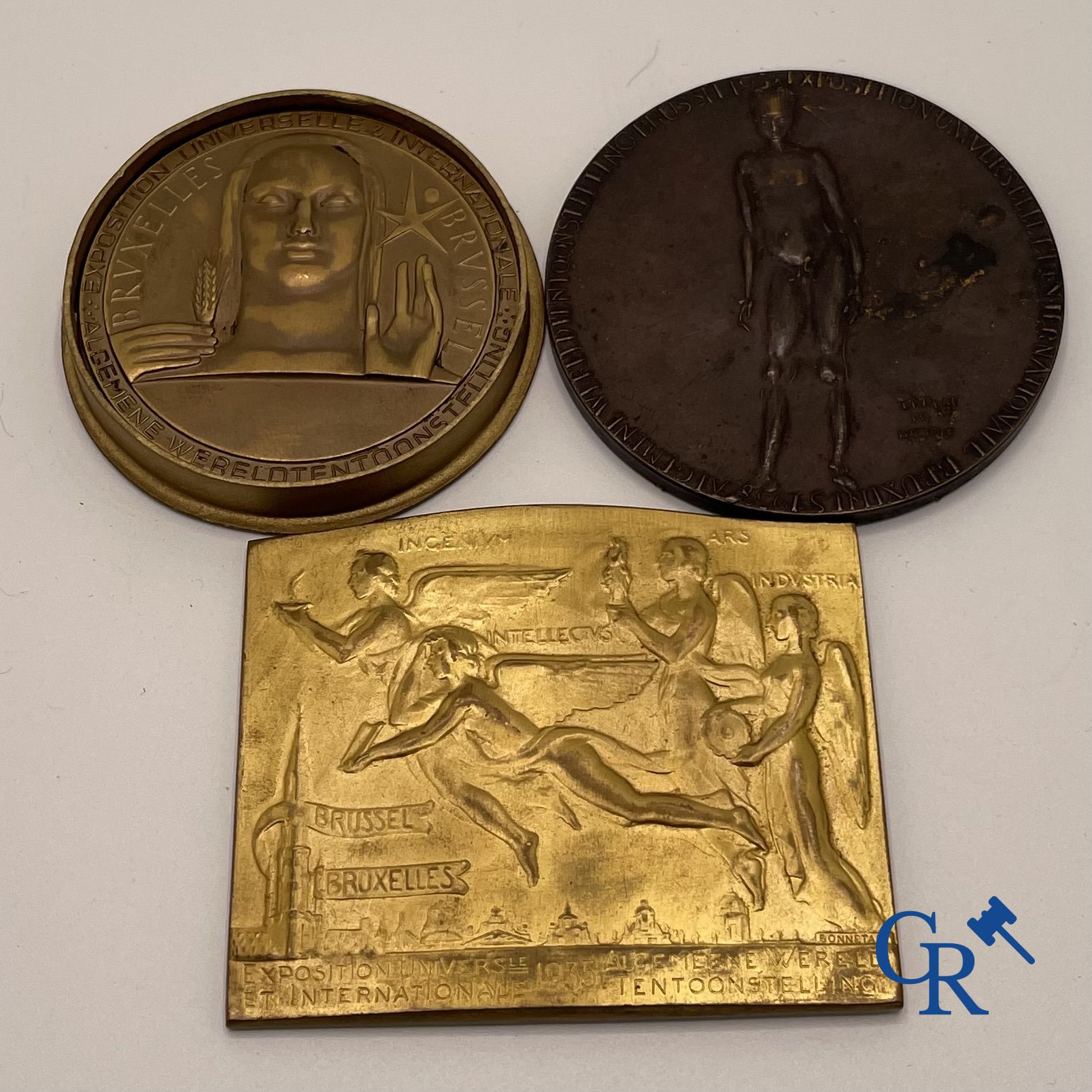 Medals: 3 bronze medals World Exhibition Brussels 1935 and 1958.