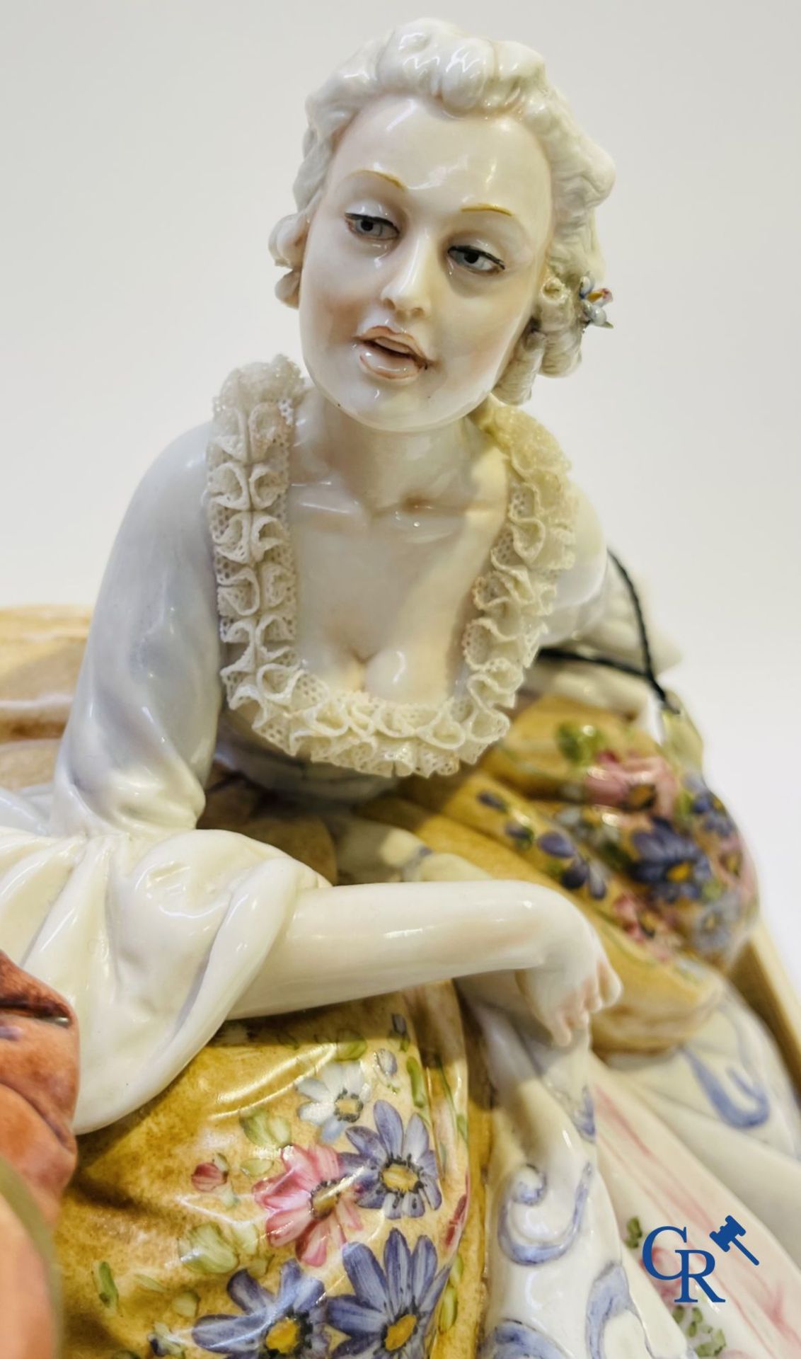 Porcelain: Capodimonte: Exceptional group in Italian porcelain with lace. - Bild 11 aus 12