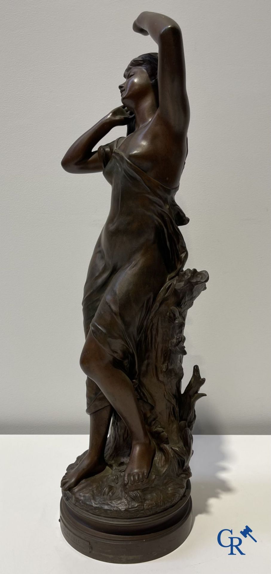 Hippolyte Moreau "Le Réveil" Bronze statue. Signed Hip. Moreau. - Image 3 of 10