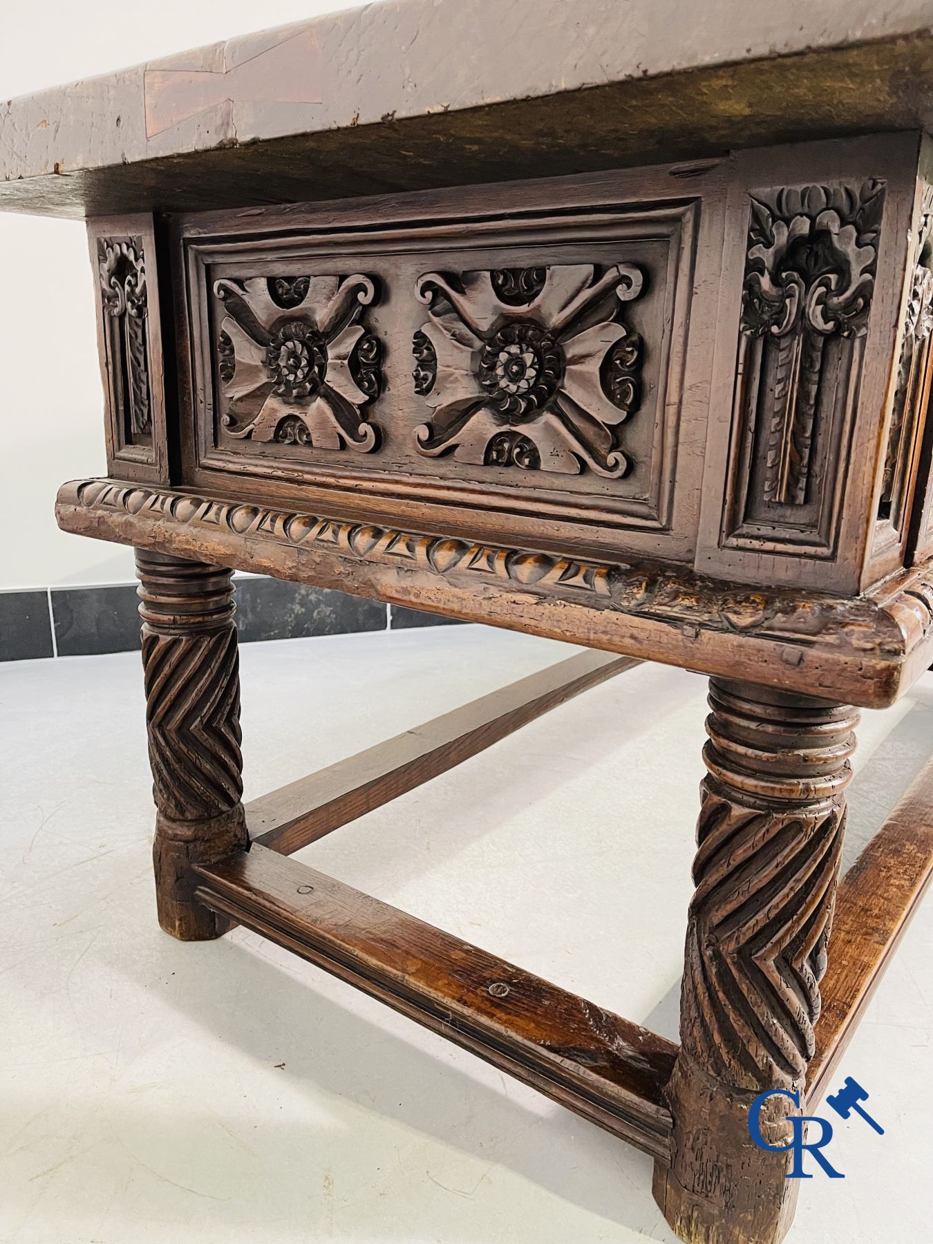 Furniture: 17th century carved walnut table with 3 drawers. - Image 4 of 22