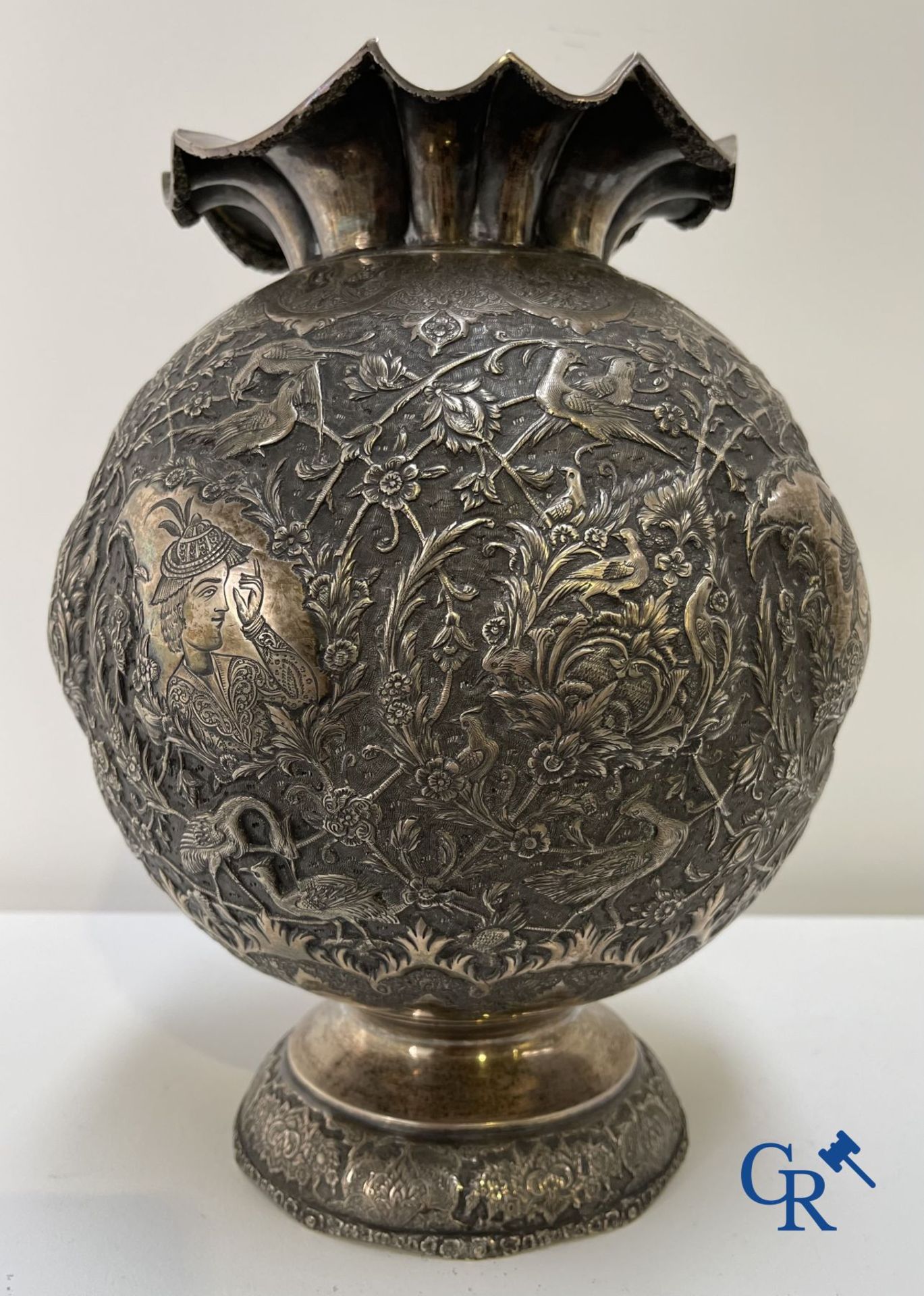 Silver: Vase in silver (Iran?) with a fine decor of birds, forest animals and characters. - Image 7 of 12