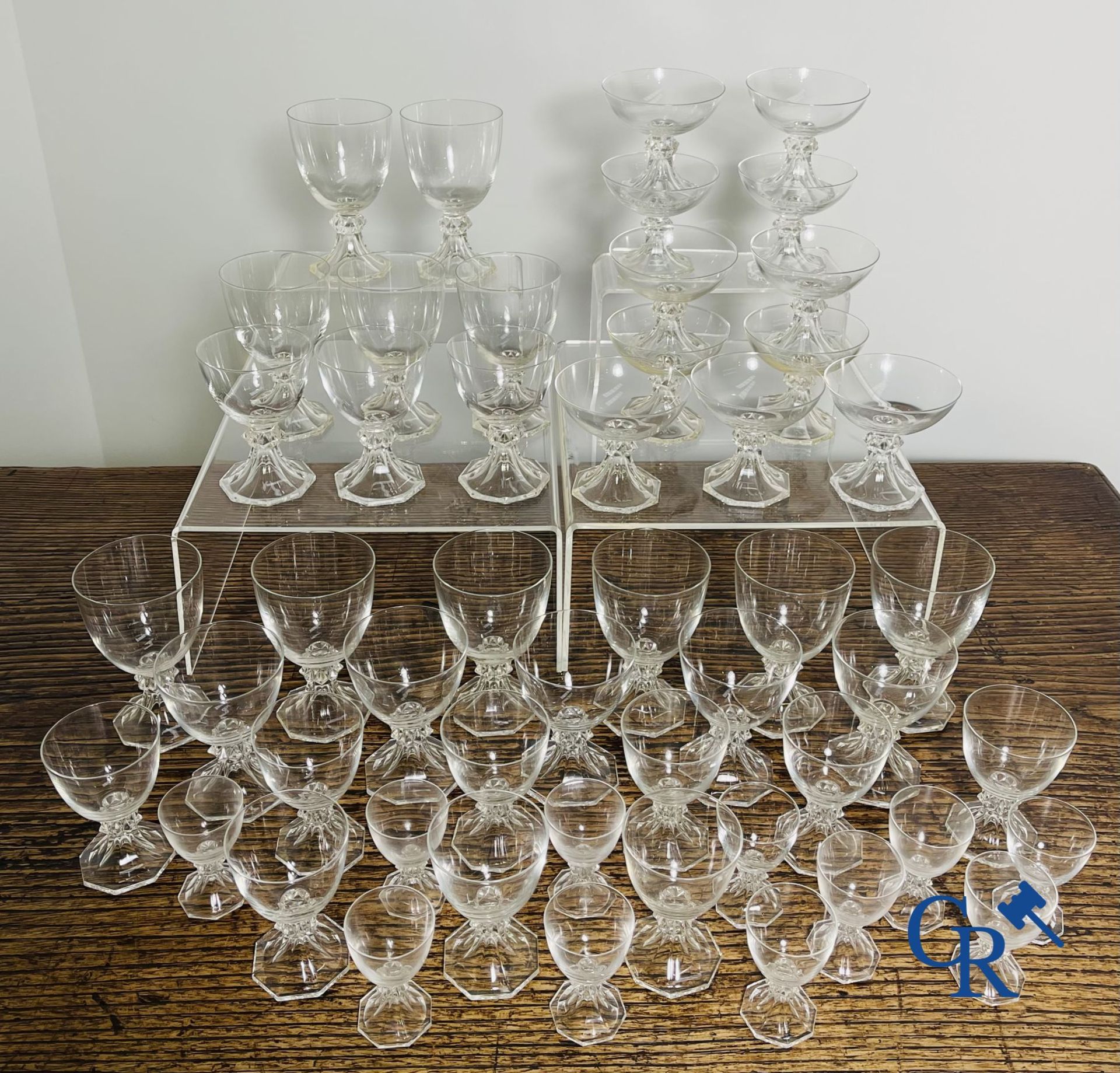 Val Saint Lambert: A serie of about 50 crystal glasses model Yale. - Bild 7 aus 11