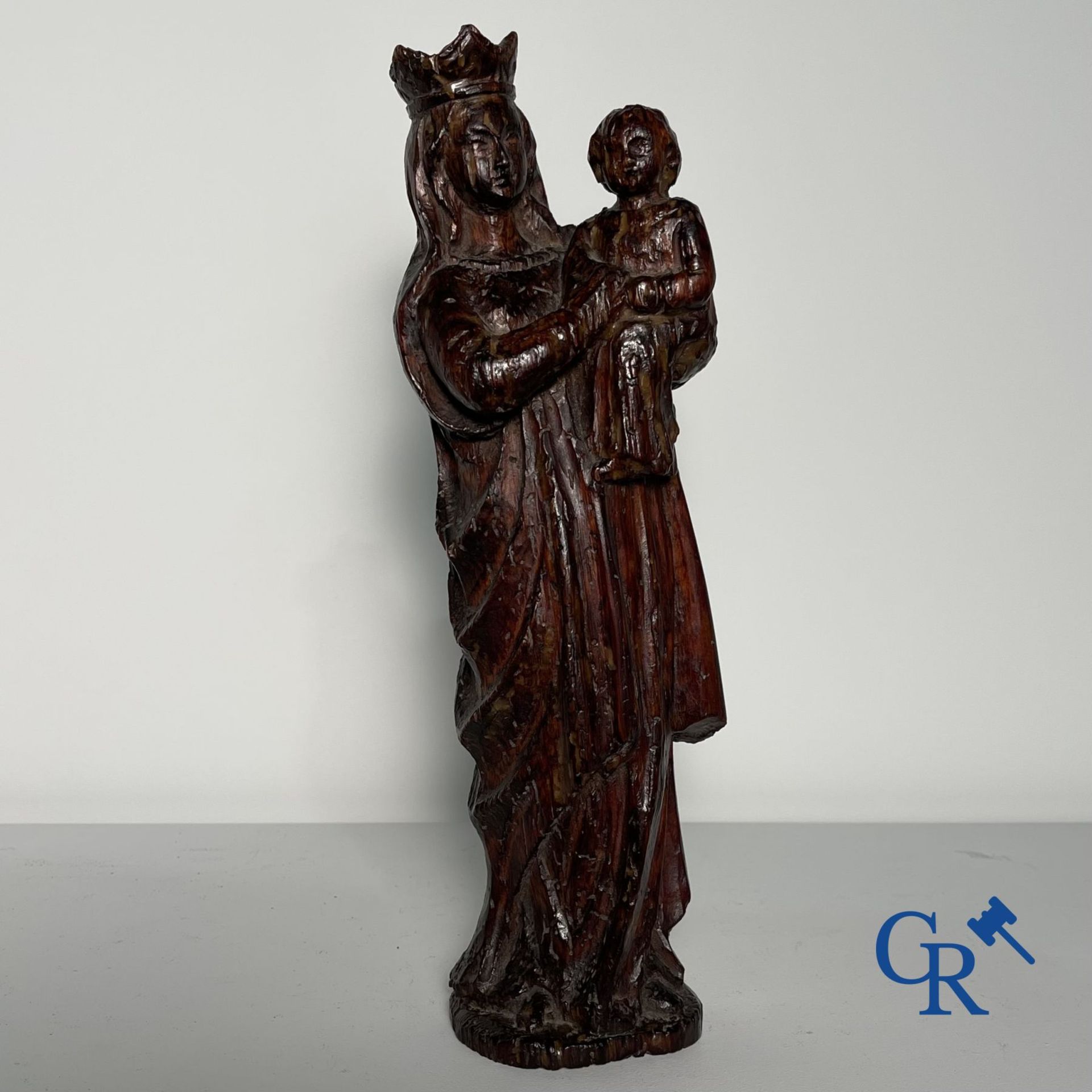 Wooden statue: Mary with child. - Image 2 of 5