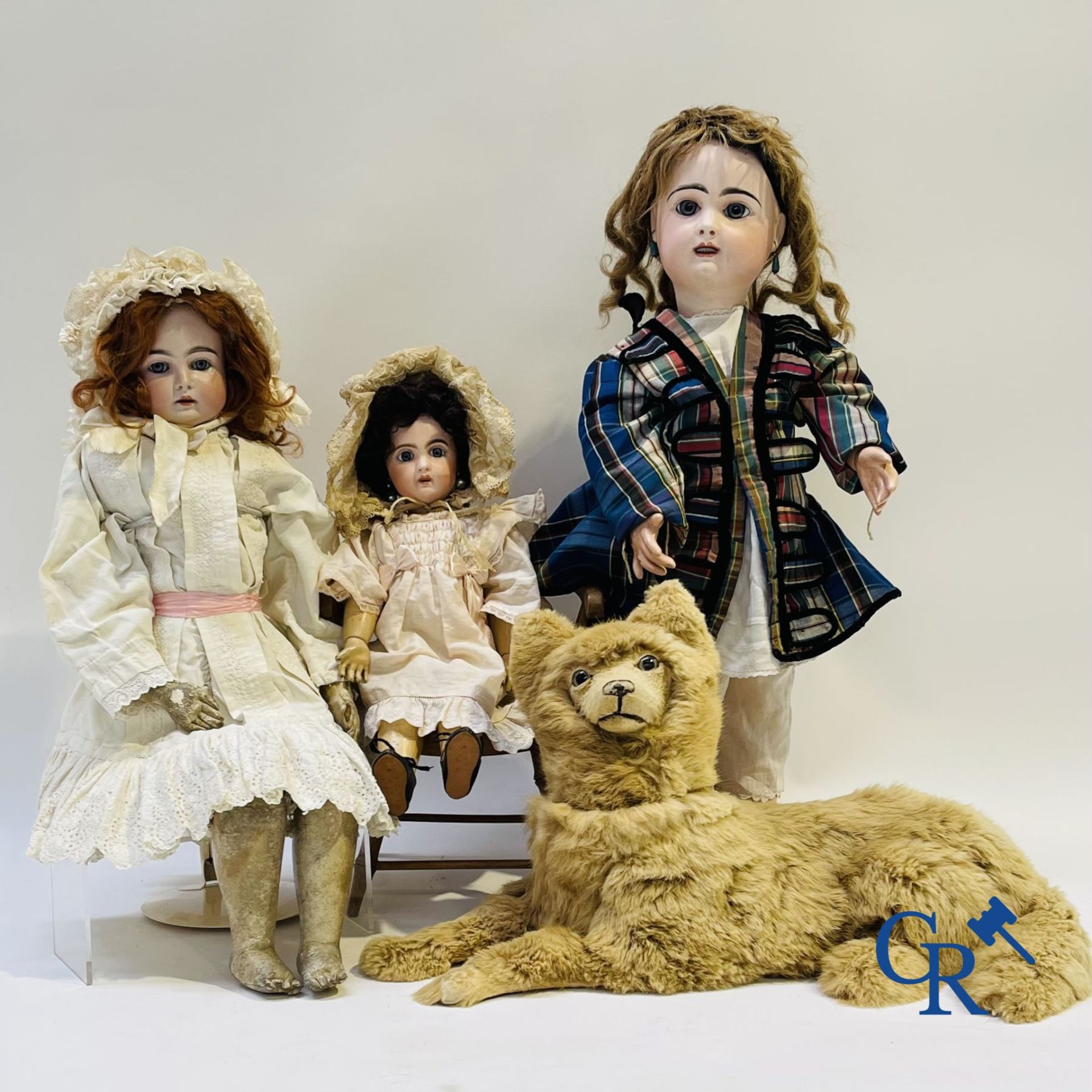 Toys: antique dolls. 3 dolls with porcelain head and a dog in fur. - Bild 20 aus 20