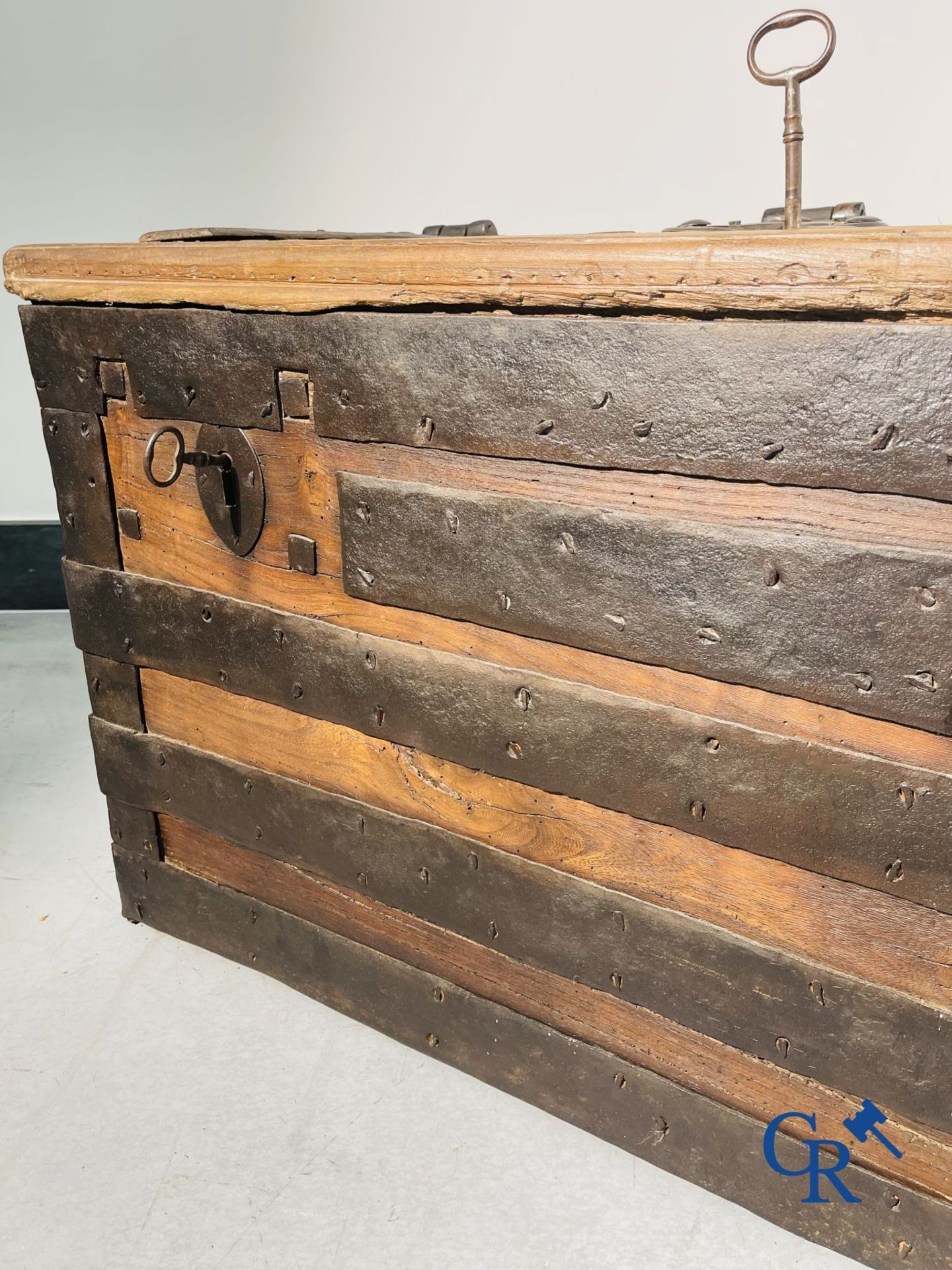 Antique wooden chest with hardware and lockwork in forging. - Image 4 of 21