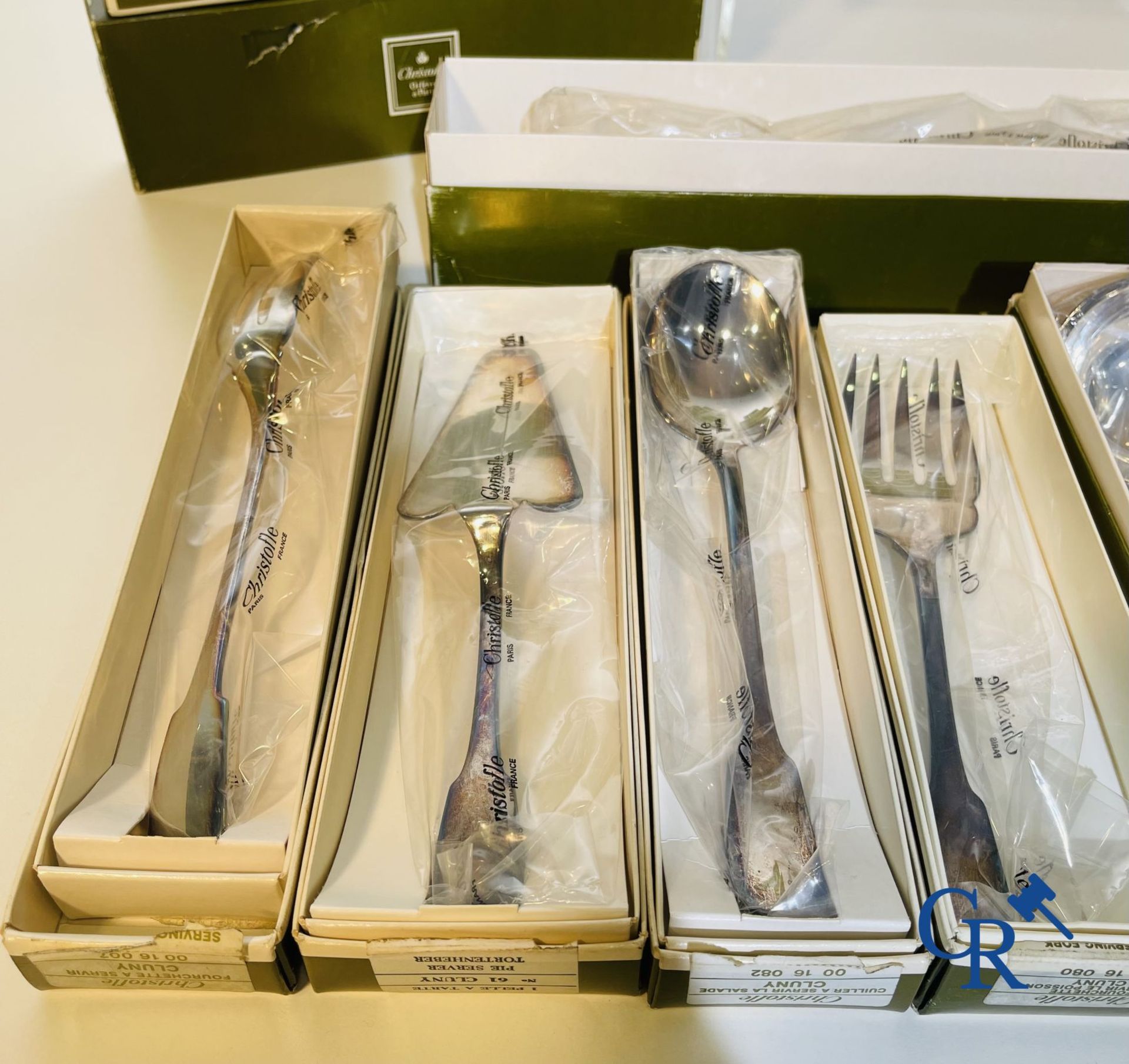 Christofle. 163-pieces silver-plated cutlery Christofle France model Cluny in the original unopened  - Image 3 of 13