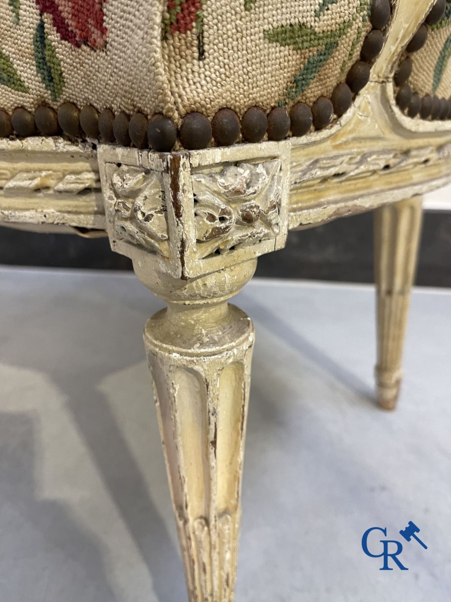 Ladies dressing table with gallant paintings, and a lacquered armchair transitional period Louis XV  - Image 15 of 17