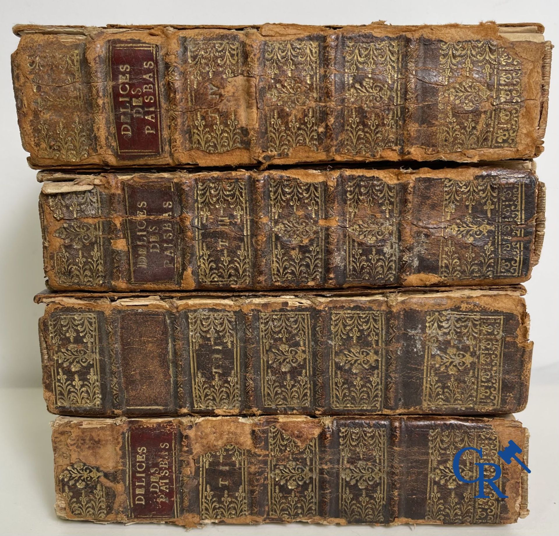 Early printed books: Histoire générale des Pais-Bas, 1720 Chez François Foppens à Brusselle. - Image 5 of 23