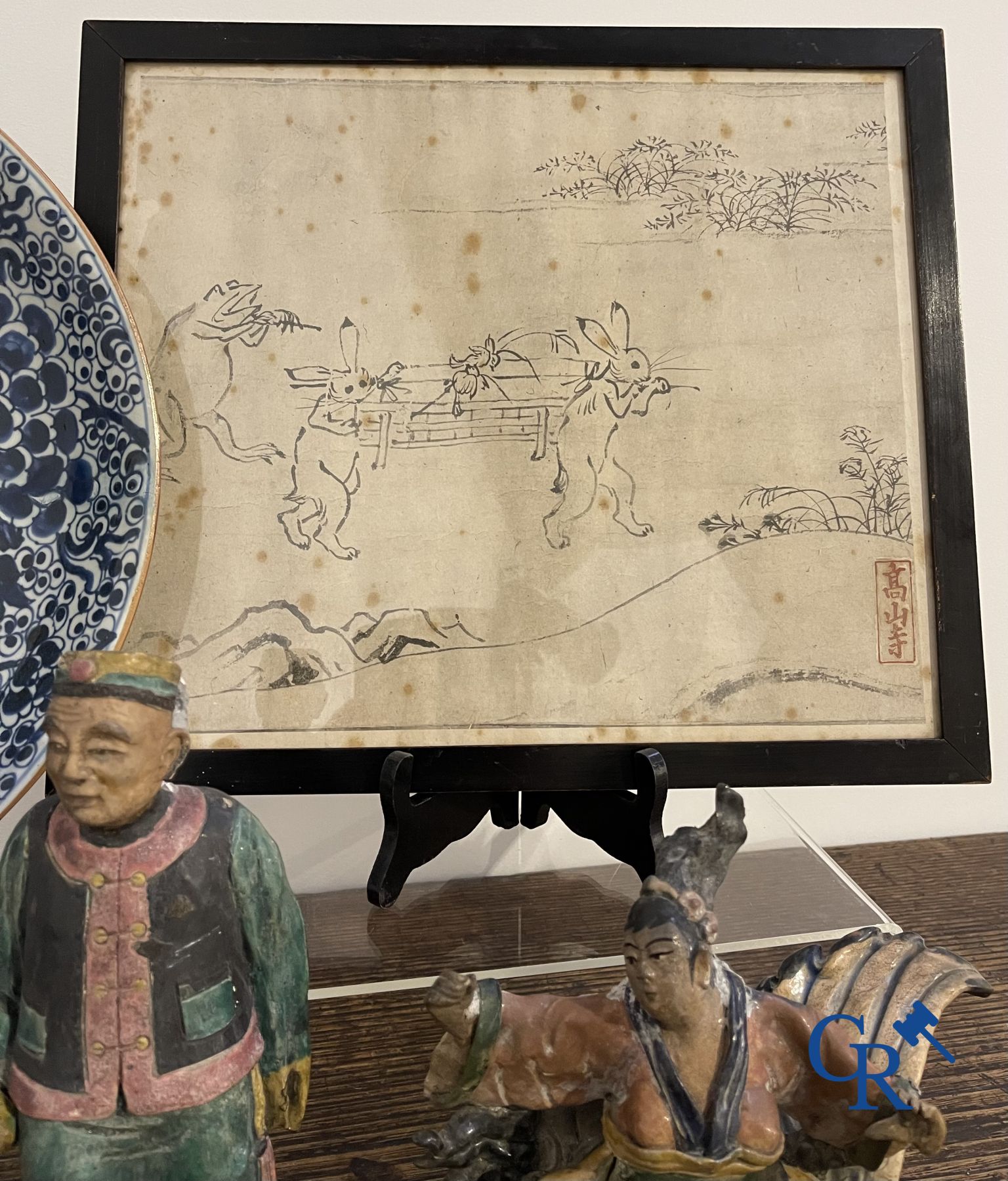 Asian Art: Lot with various objects in pottery and porcelain and an ink drawing. - Image 3 of 16
