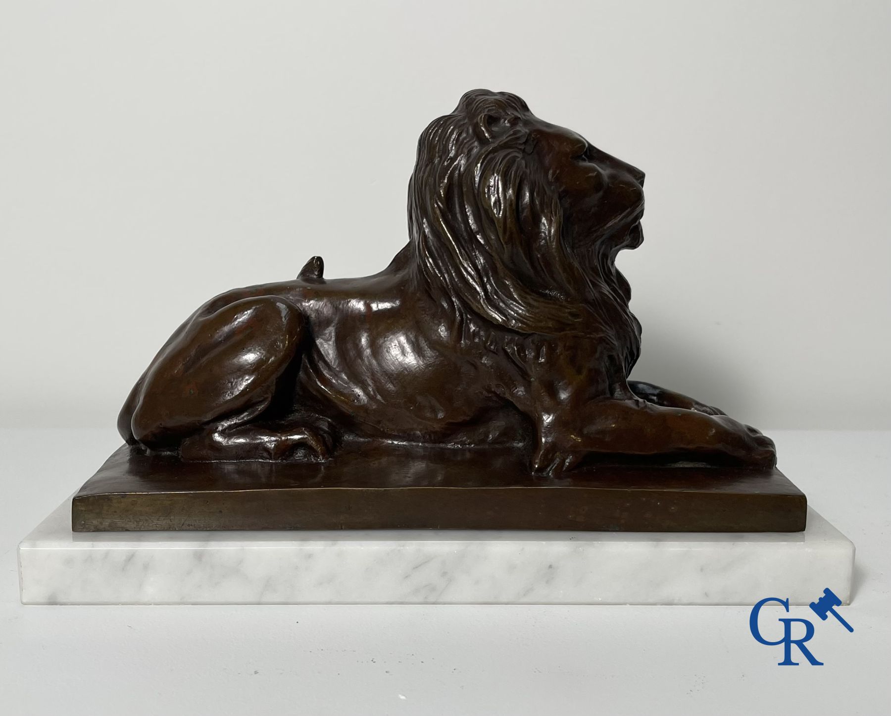 Bronze, Sculpture: Jules Vits. Melle 1868-1935. Bronze statue of a reclining lion. - Image 2 of 5