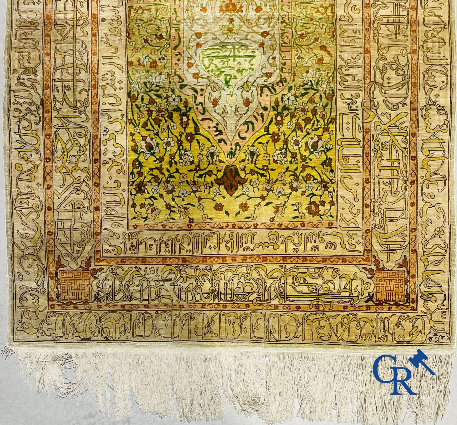 Oriental carpets: An exceptionally signed carpet in silk and gold thread with verses and a floral de - Image 11 of 15