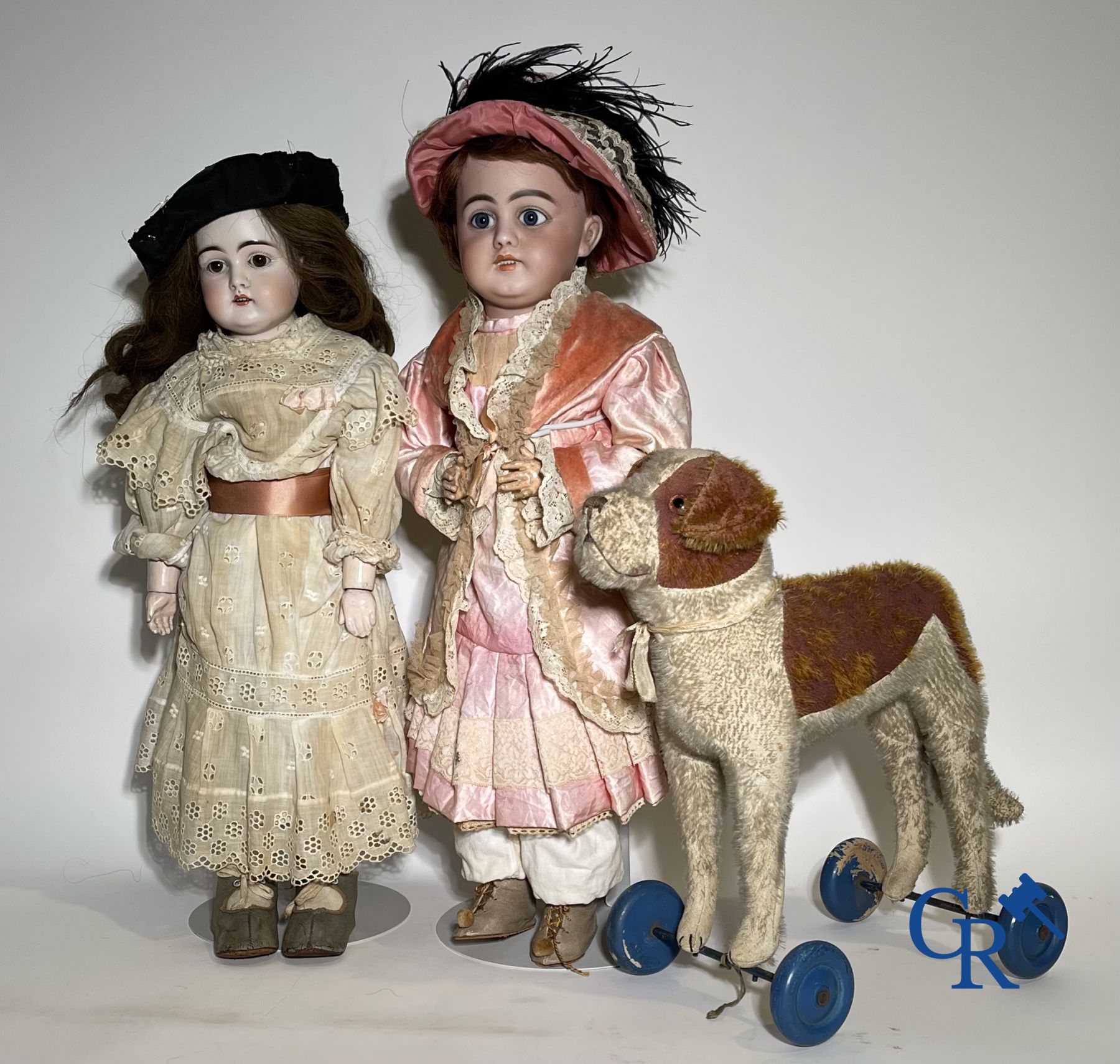 Toys: antique dolls: Beautiful lot of 2 dolls with porcelain head and a toy. - Image 3 of 14