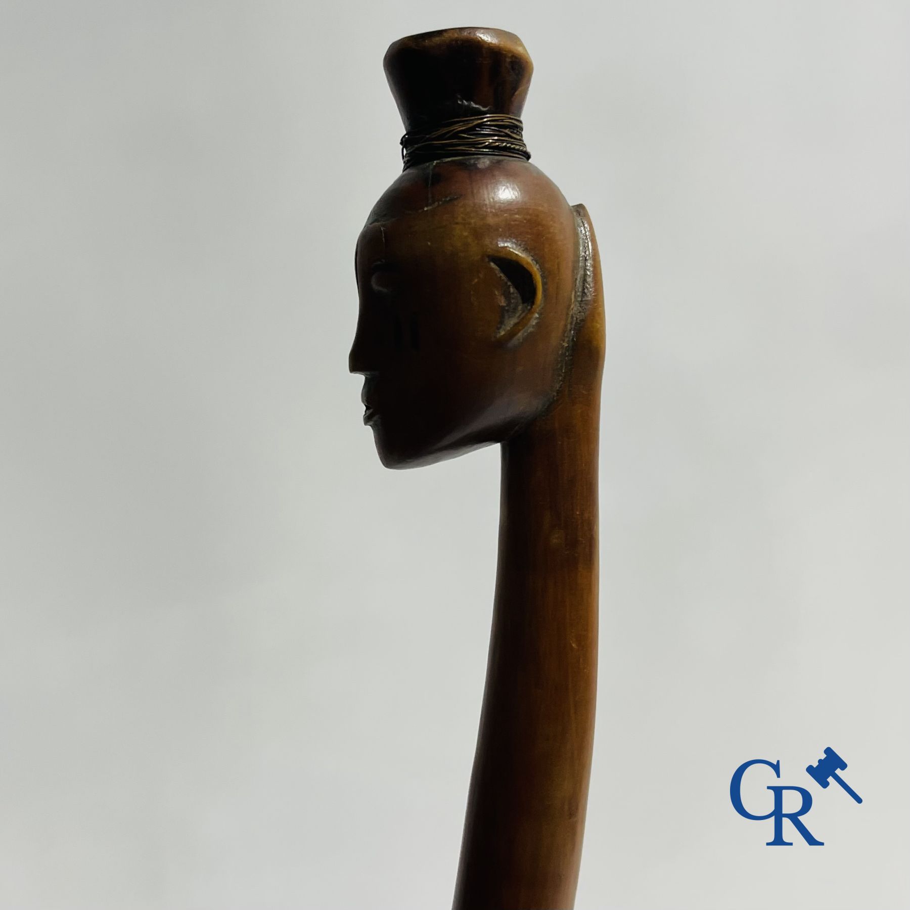 African art: A sculpted wooden staff. - Image 2 of 20