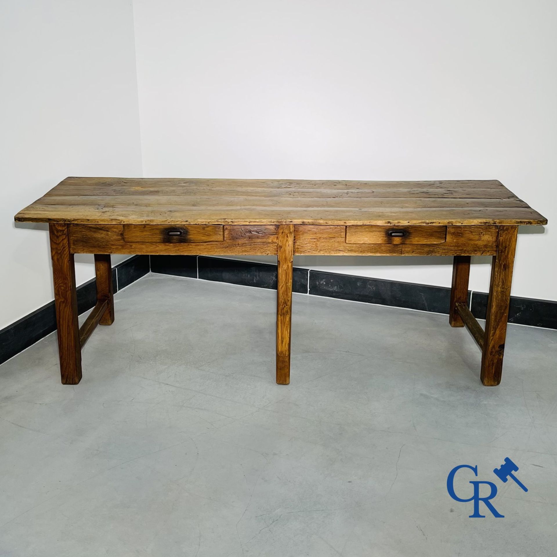 Large table in oak. 18th century. - Image 2 of 19