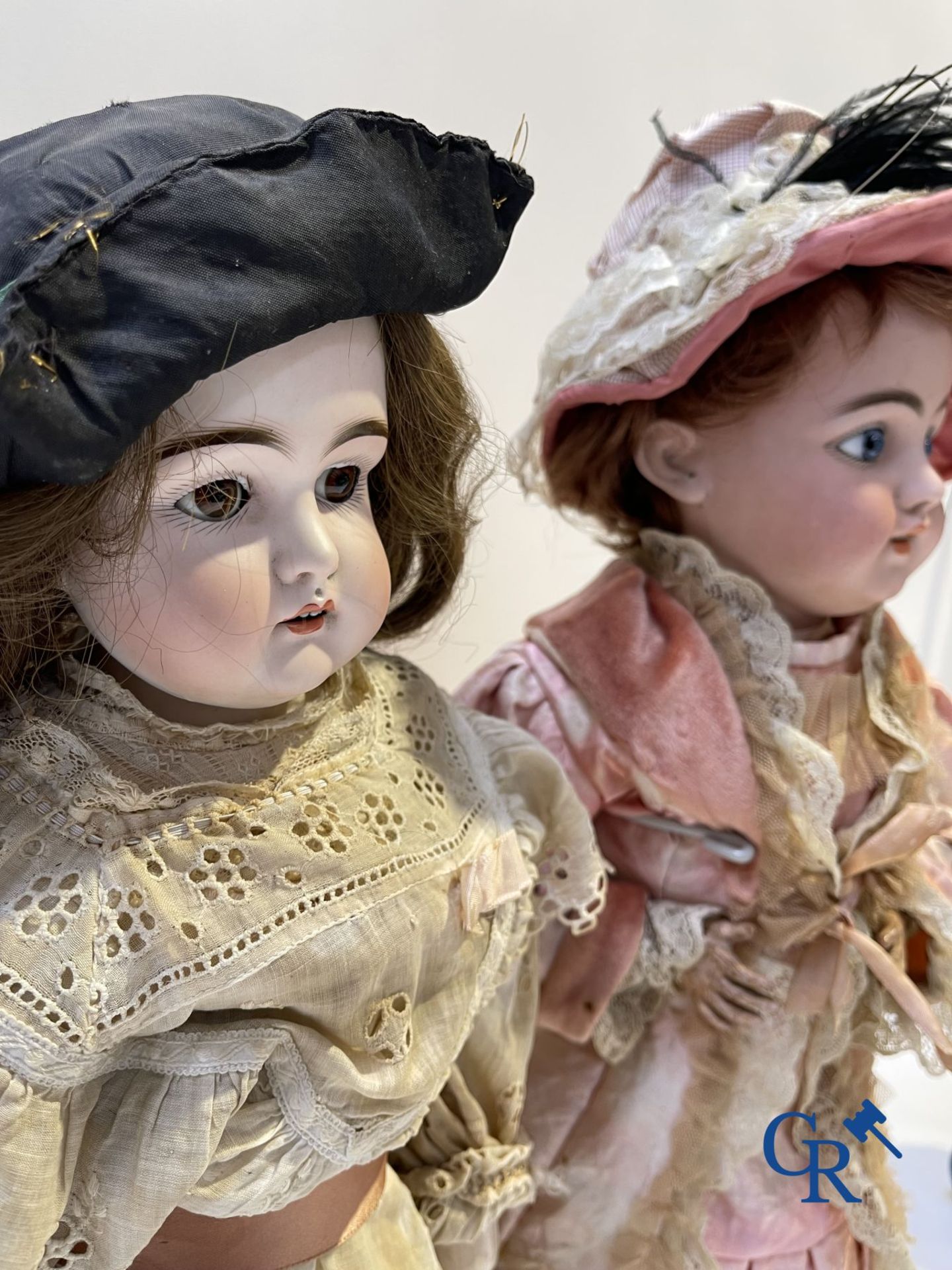 Toys: antique dolls: Beautiful lot of 2 dolls with porcelain head and a toy. - Bild 7 aus 14