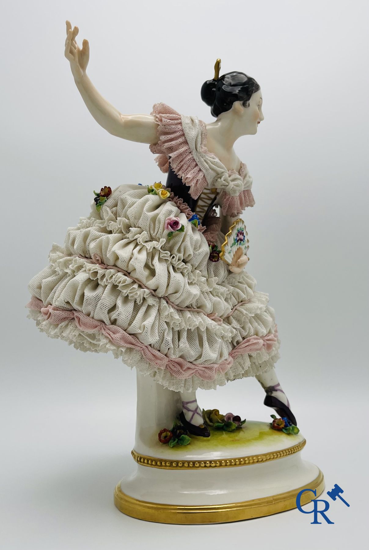 Volkstedt Rudolstadt: Large figure of a dancer in "lace porcelain". - Image 2 of 11