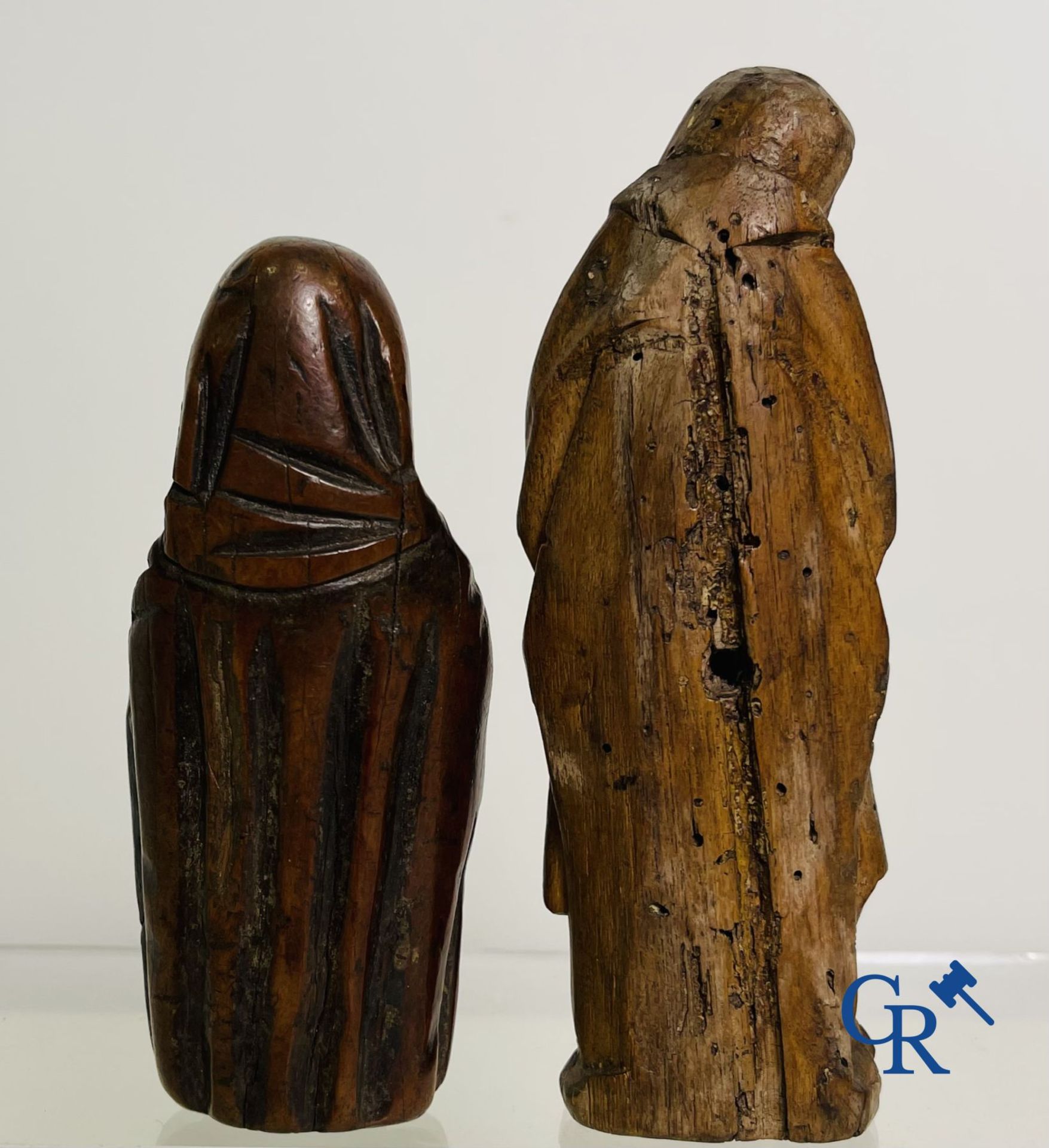 2 religious fragments in palm wood and lime wood. 16th-17th century. - Image 2 of 9