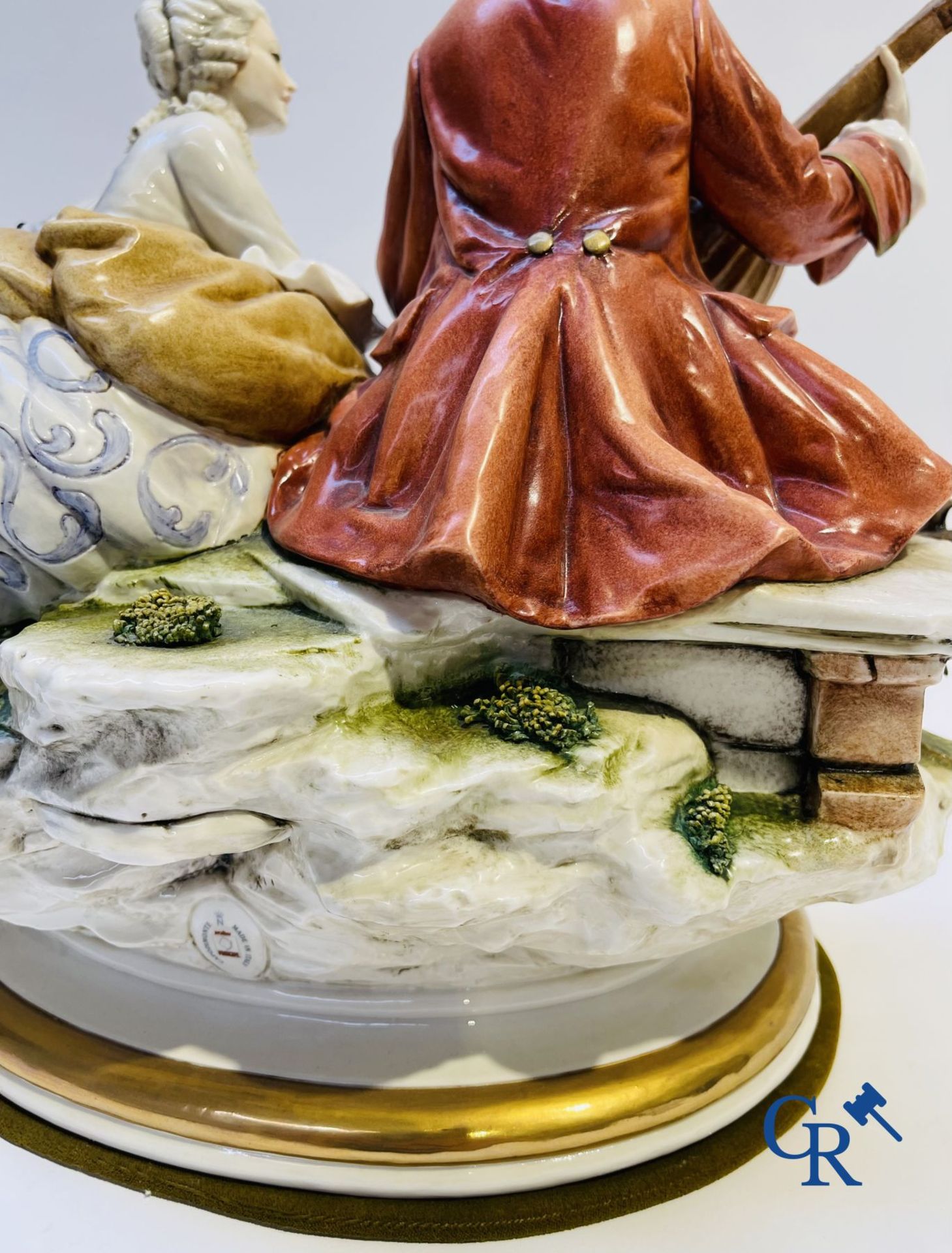 Porcelain: Capodimonte: Exceptional group in Italian porcelain with lace. - Bild 8 aus 12