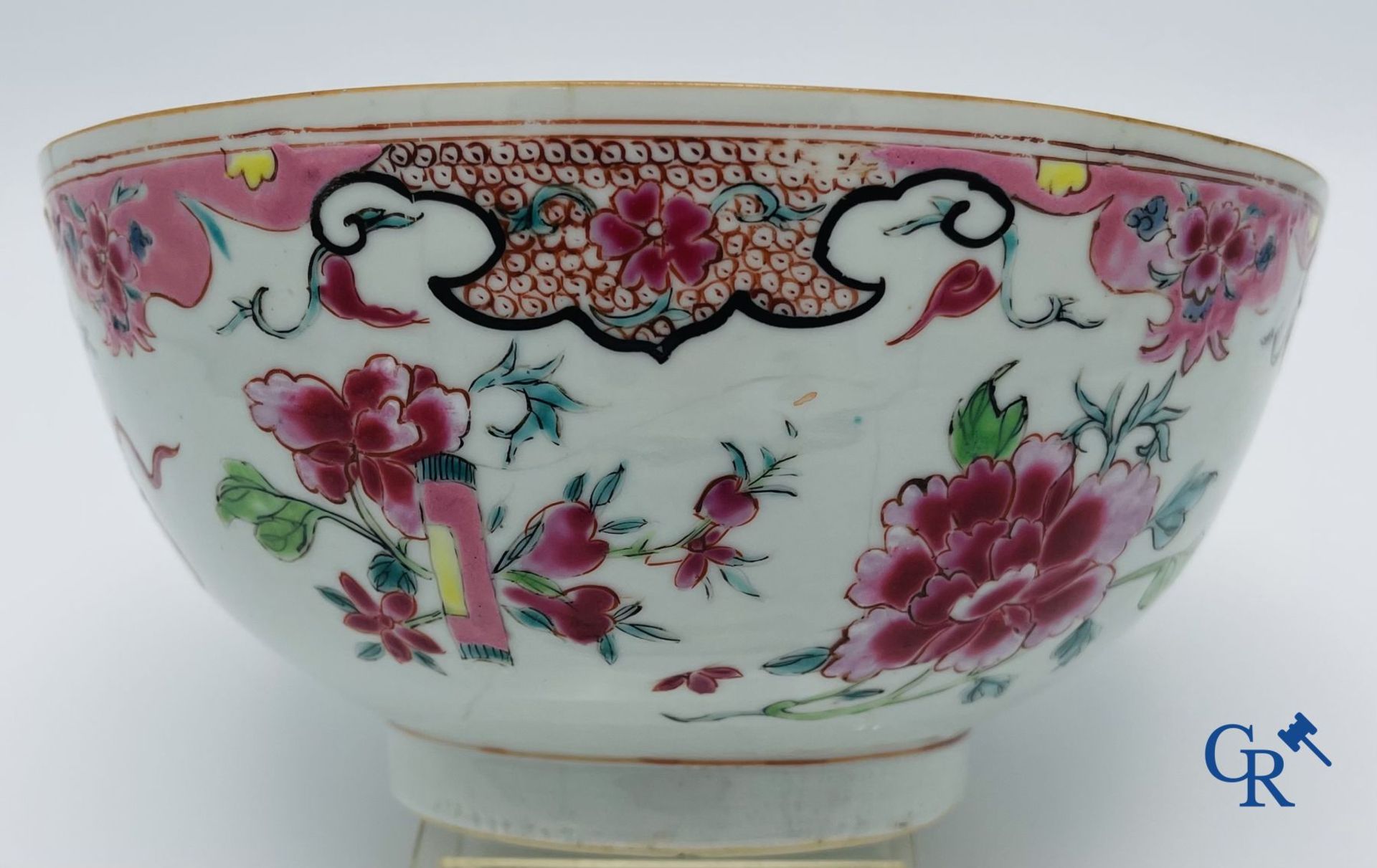 Asian Art: Beautiful lot of Chinese porcelain. - Bild 31 aus 40