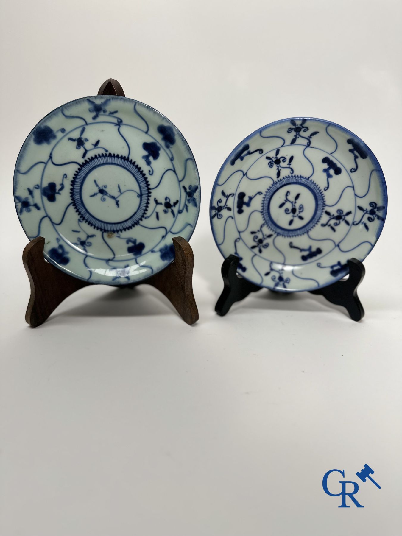 Large lot of blue and white Chinese porcelain for the Vietnamese market.  - Image 8 of 16