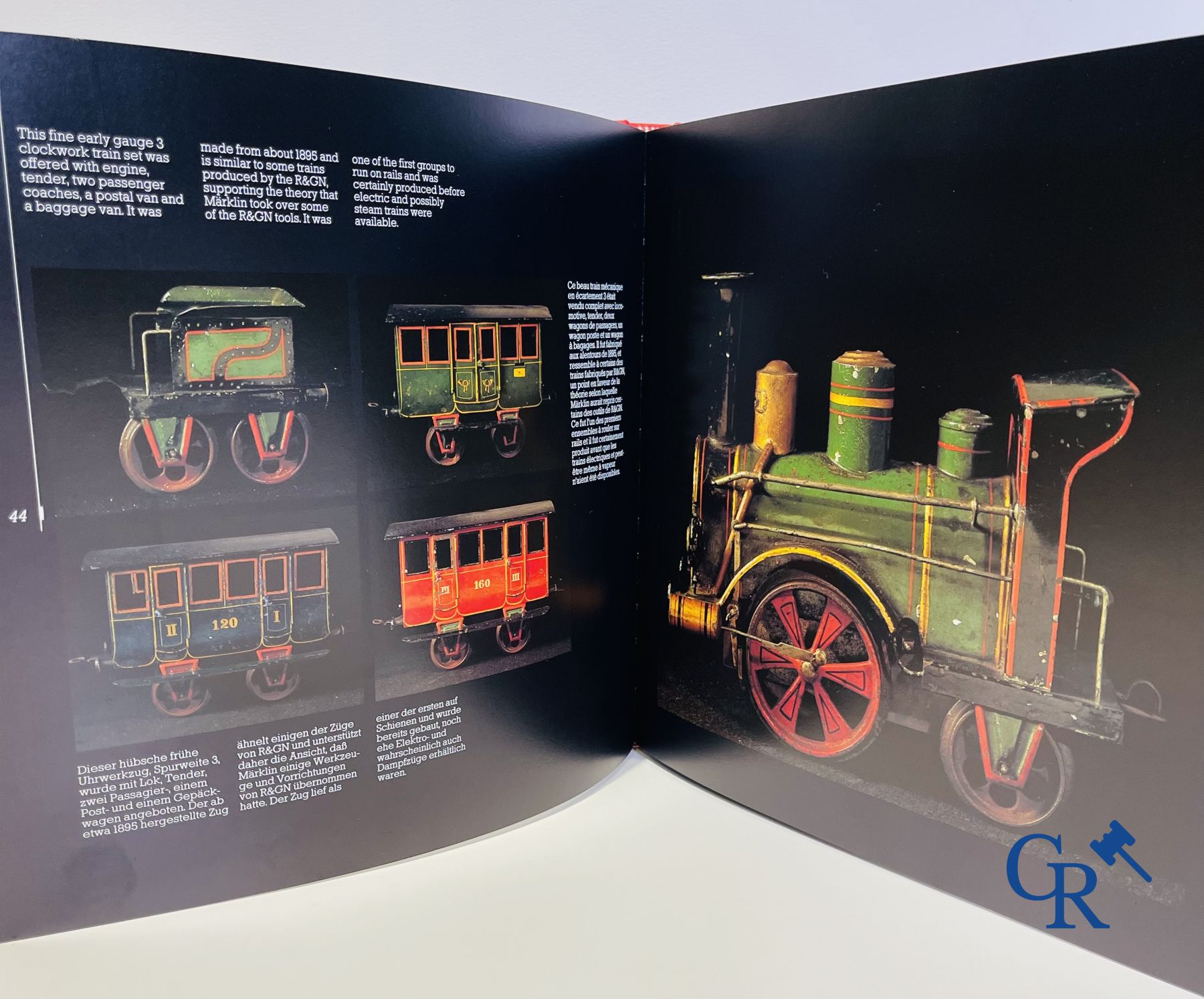 Old toys. Märklin. Interesting lot books about beautiful old toys, locomotives, trains etc. - Image 5 of 17