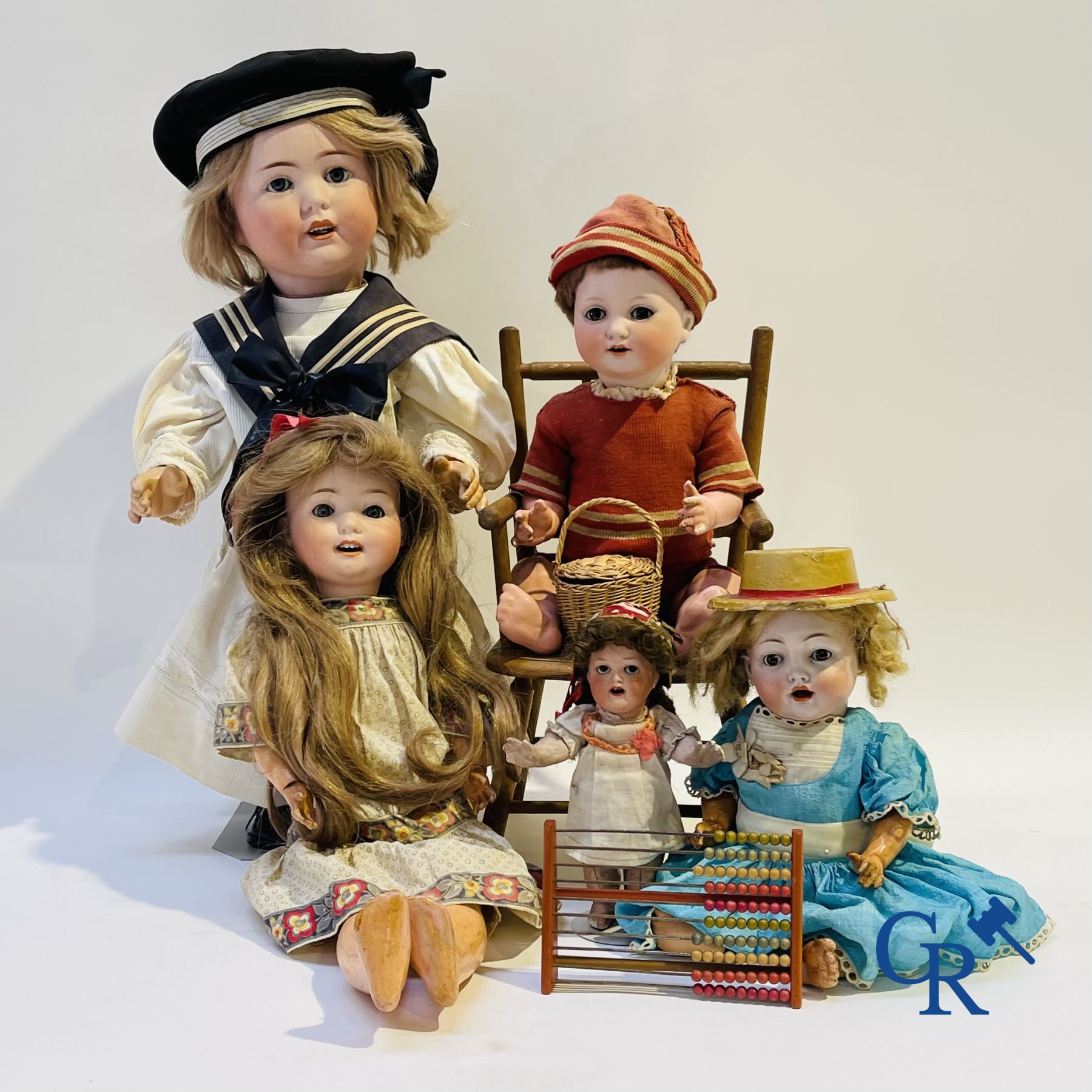 Toys: antique dolls: 5 German character dolls with porcelain head. - Image 4 of 15