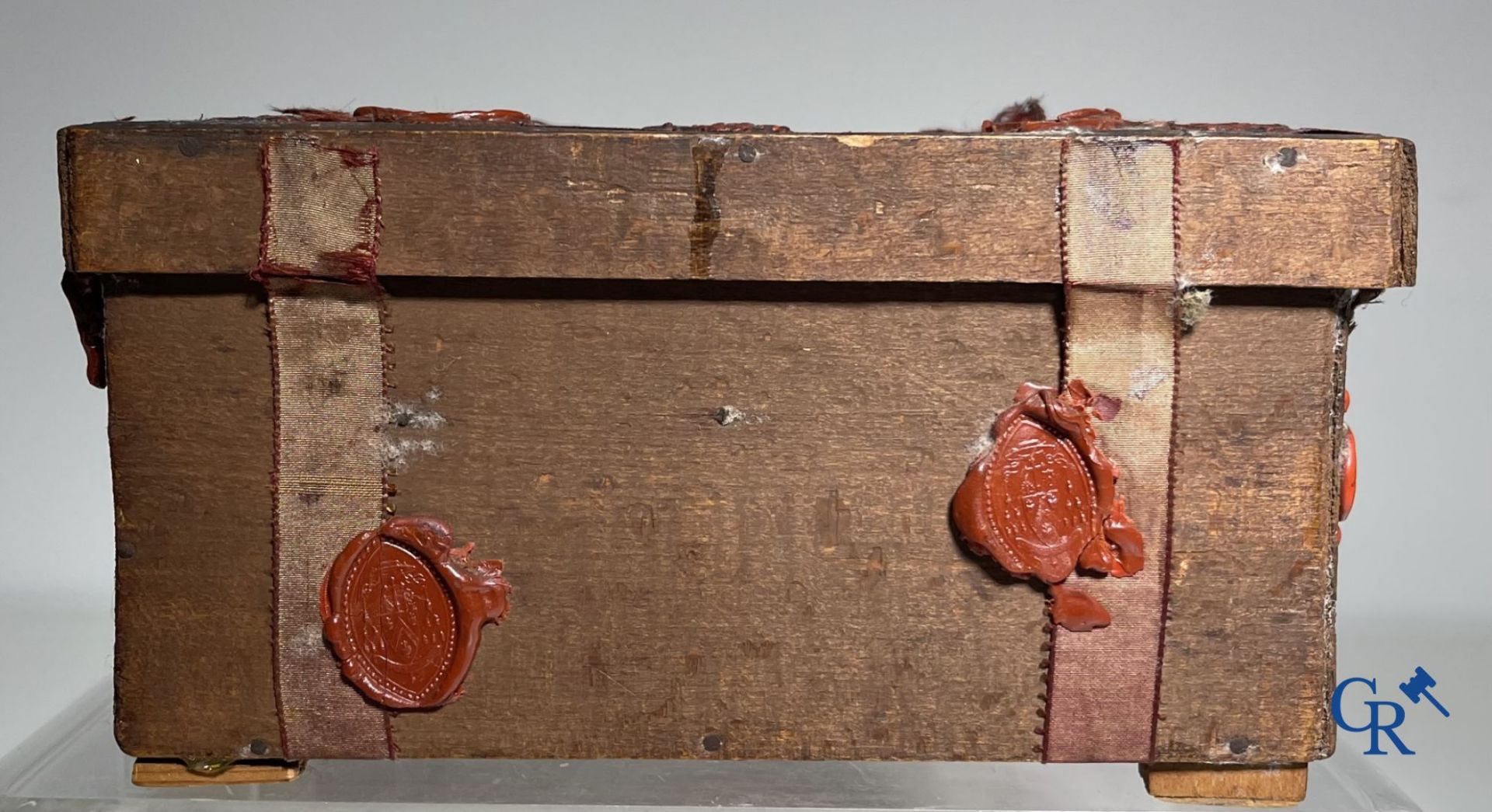 An antique wooden reliquary sealed with wax seals. Early 19th century. - Image 11 of 15