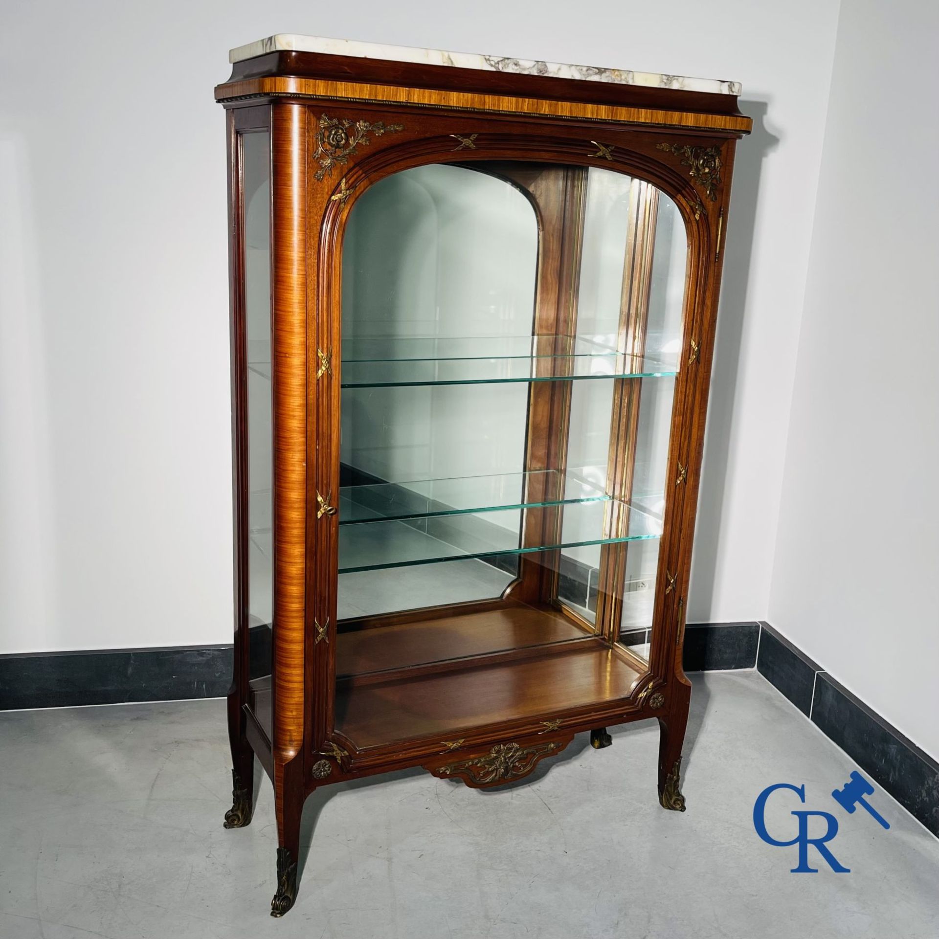 Display cabinet in LXVI style with bronze fittings. period 1900-1920