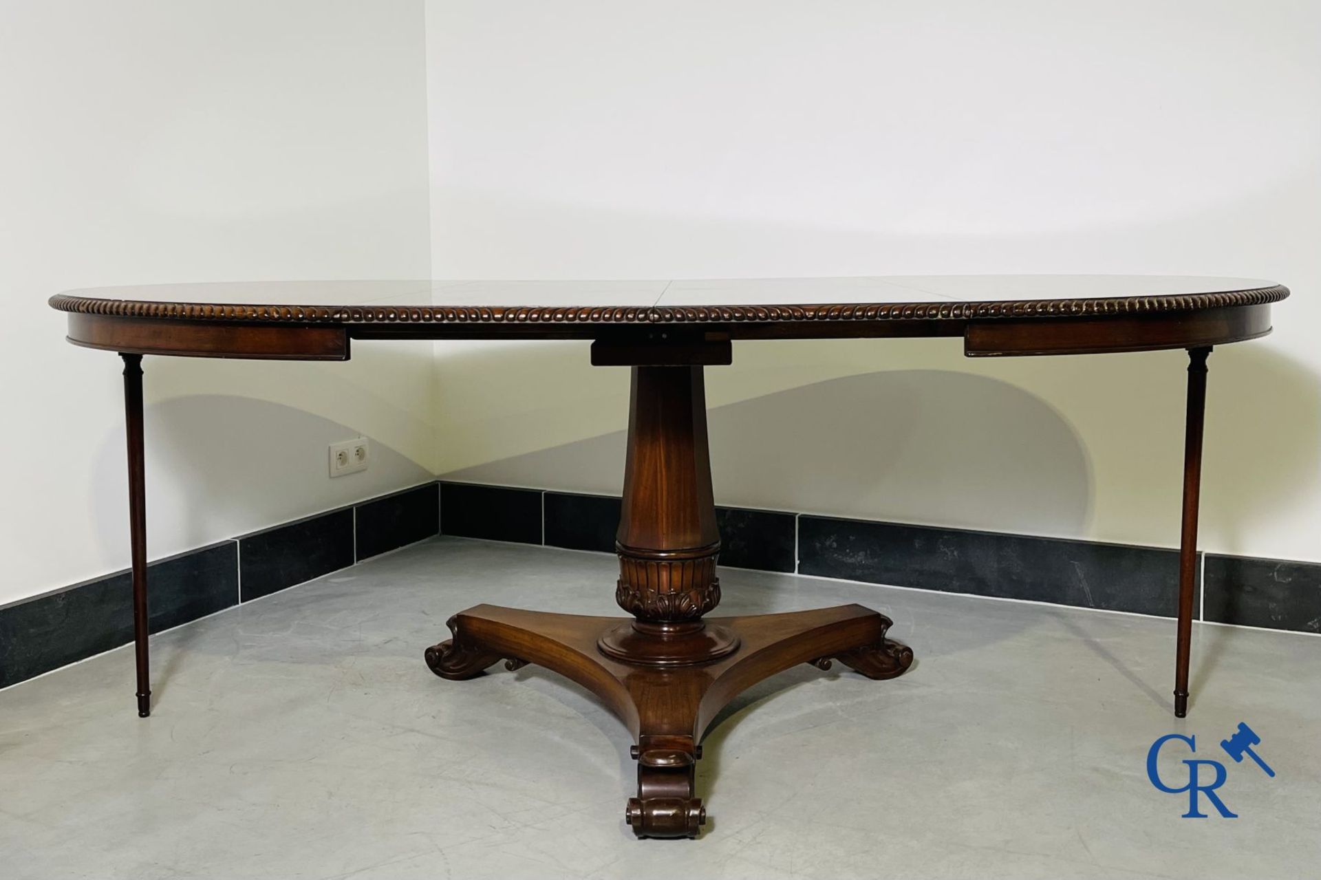 Furniture: English extendable table in mahogany. - Bild 3 aus 10