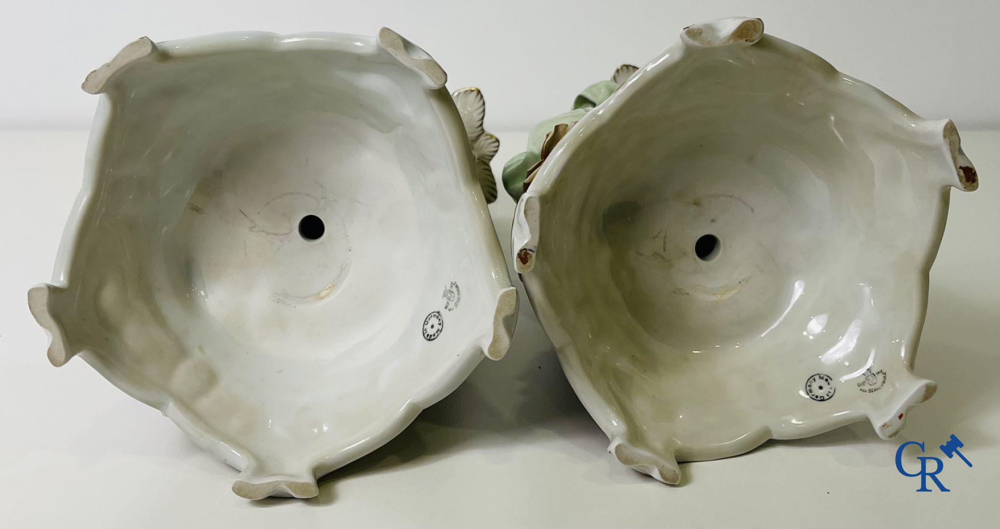 A pair of table centrepieces in German polychrome porcelain. - Image 15 of 16